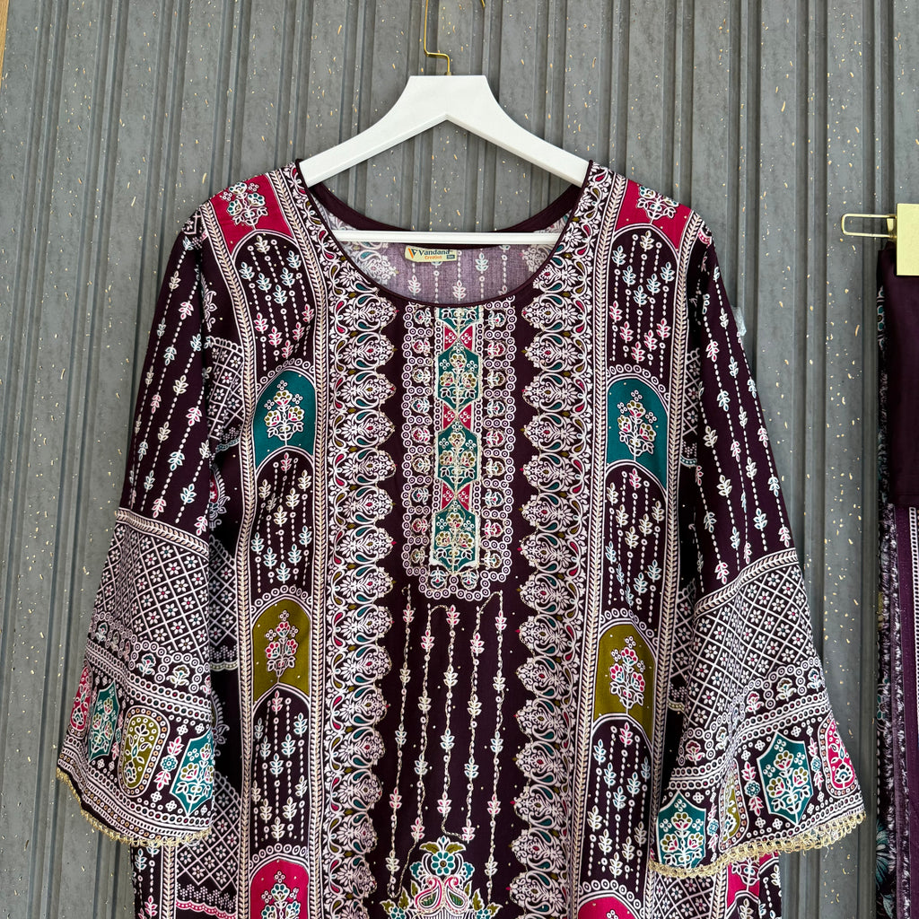 Momal Pakistani rayon suit