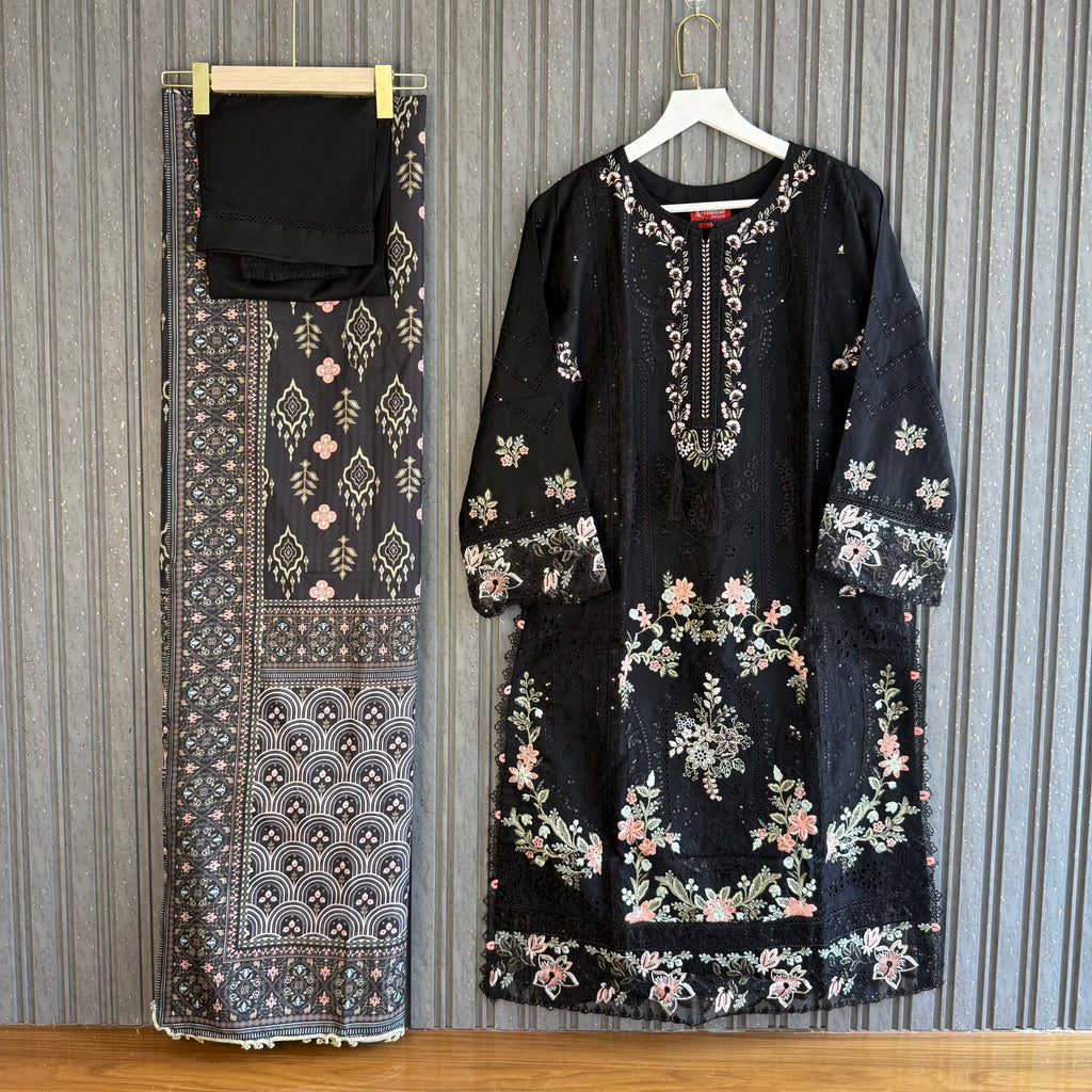 Durefishan black Pakistani suit