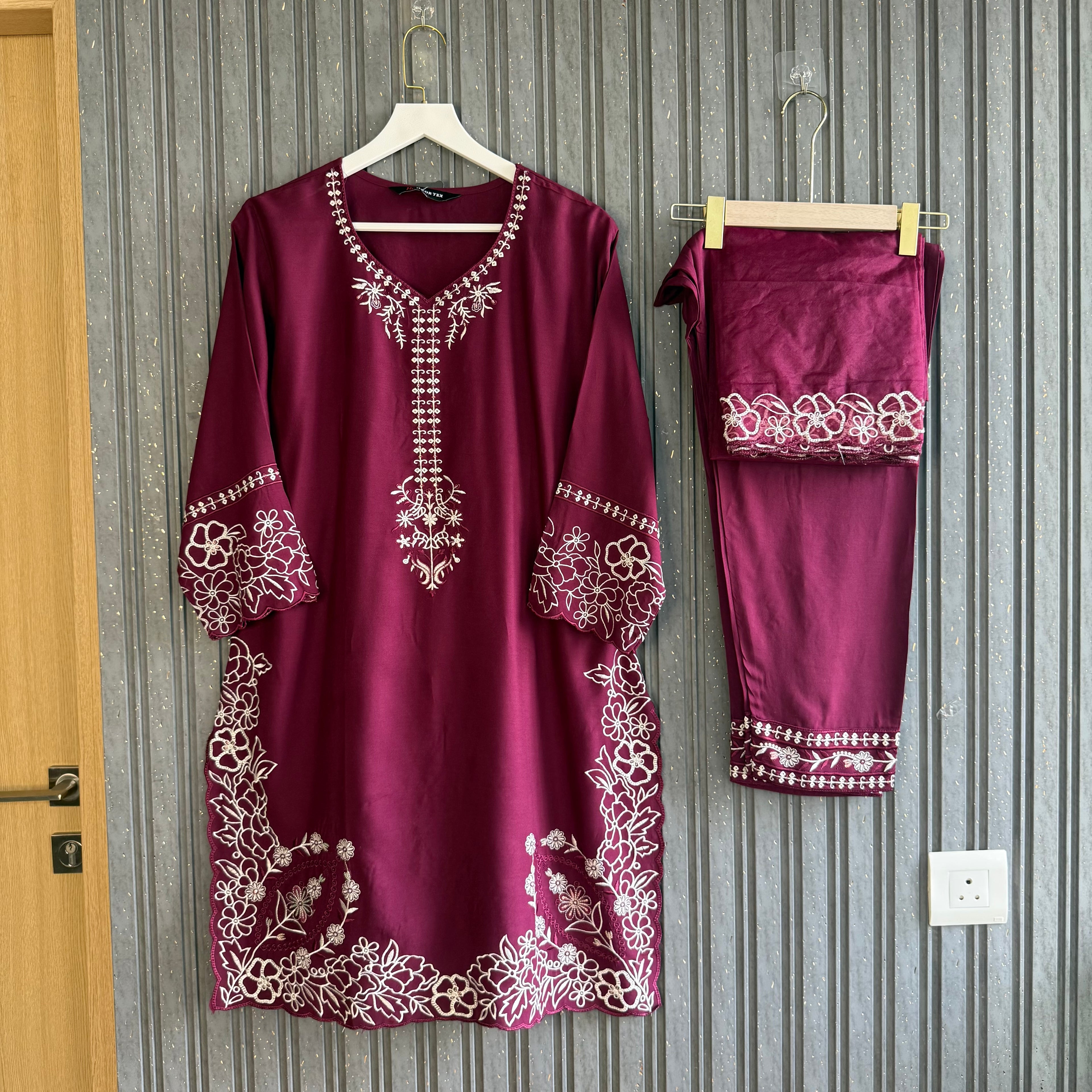 Tara berry Pakistani suit