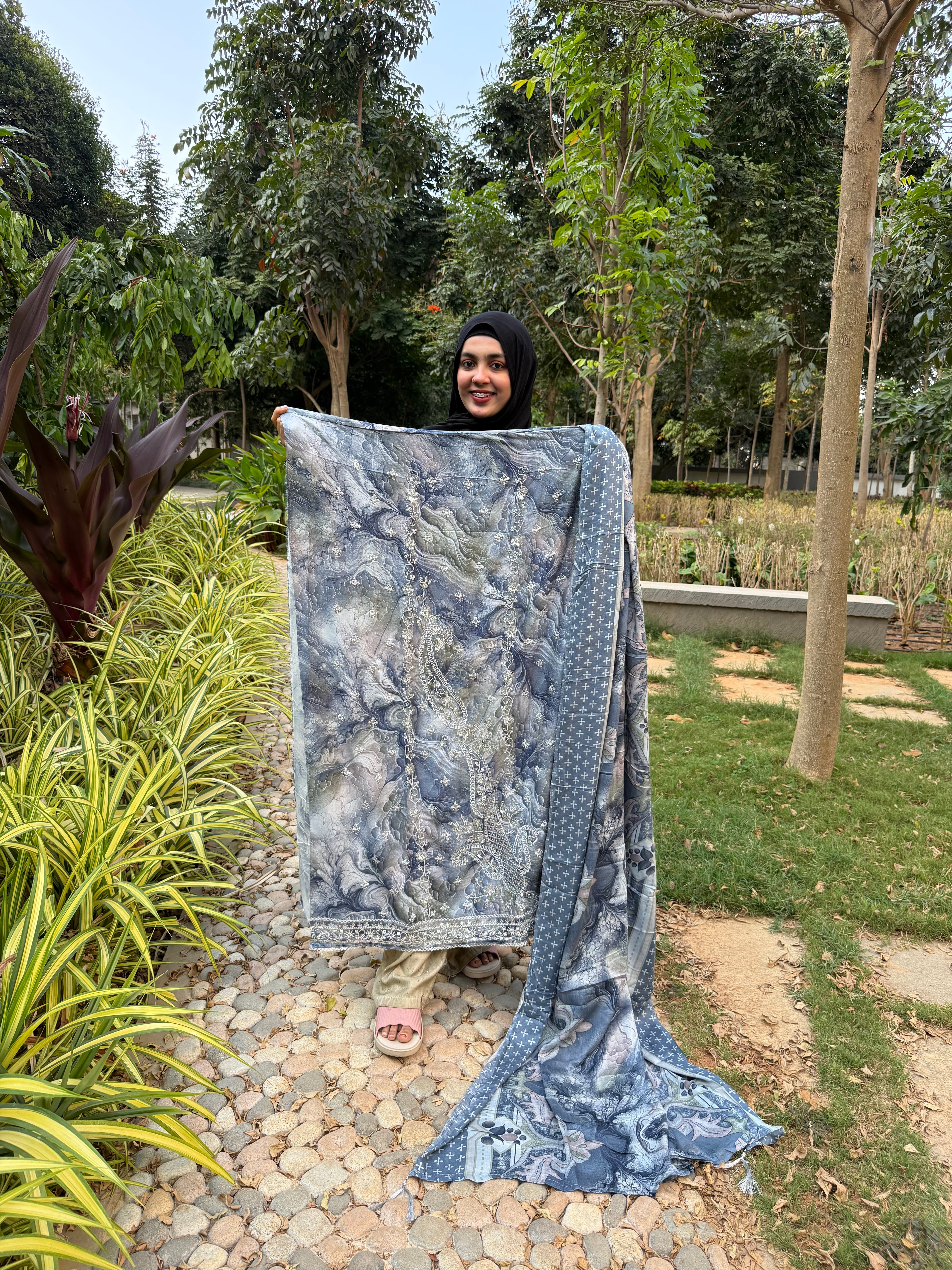 Zarvielle Marble Edit – Premium Unstitched Suit