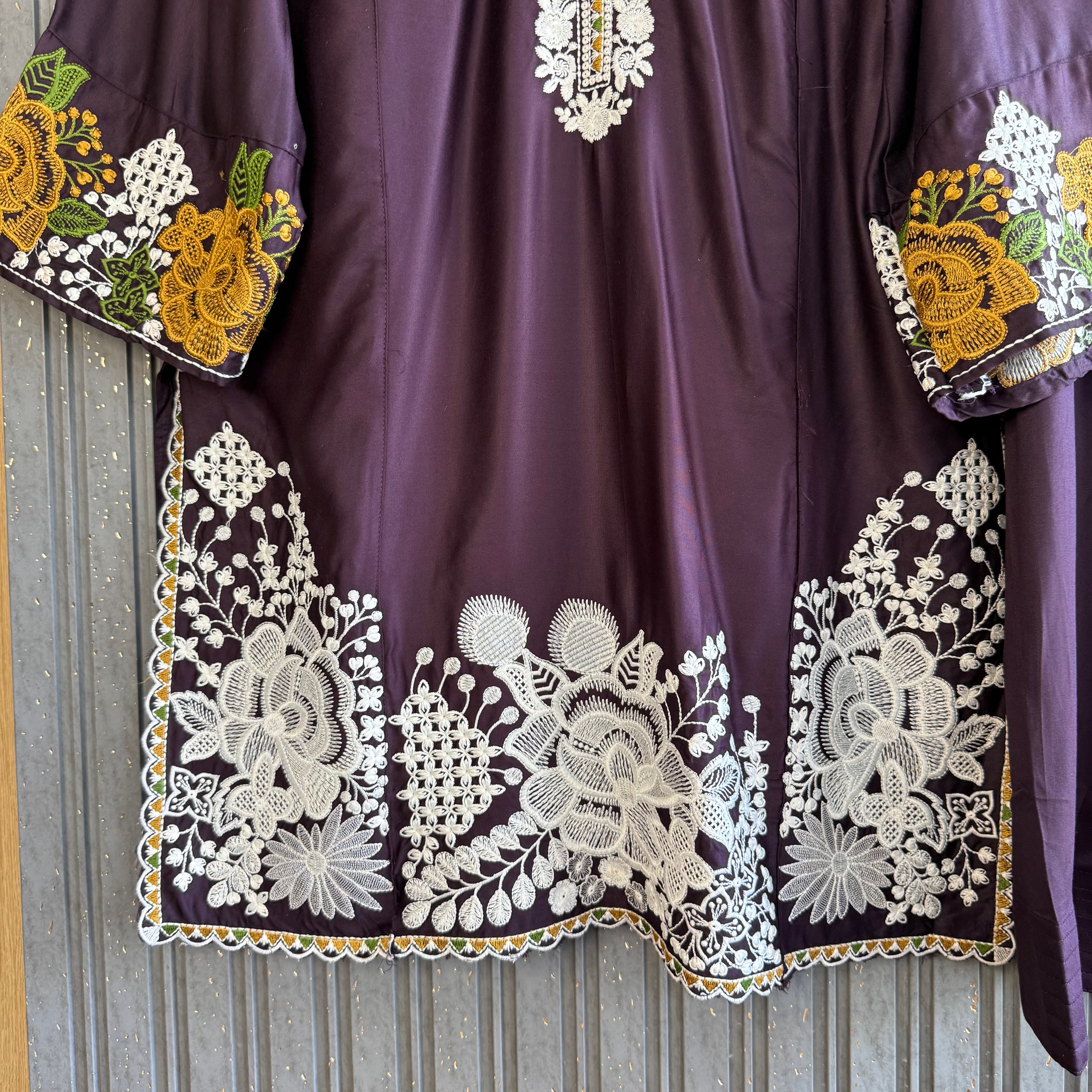 Kaiza fehri Farshi Salwar suit