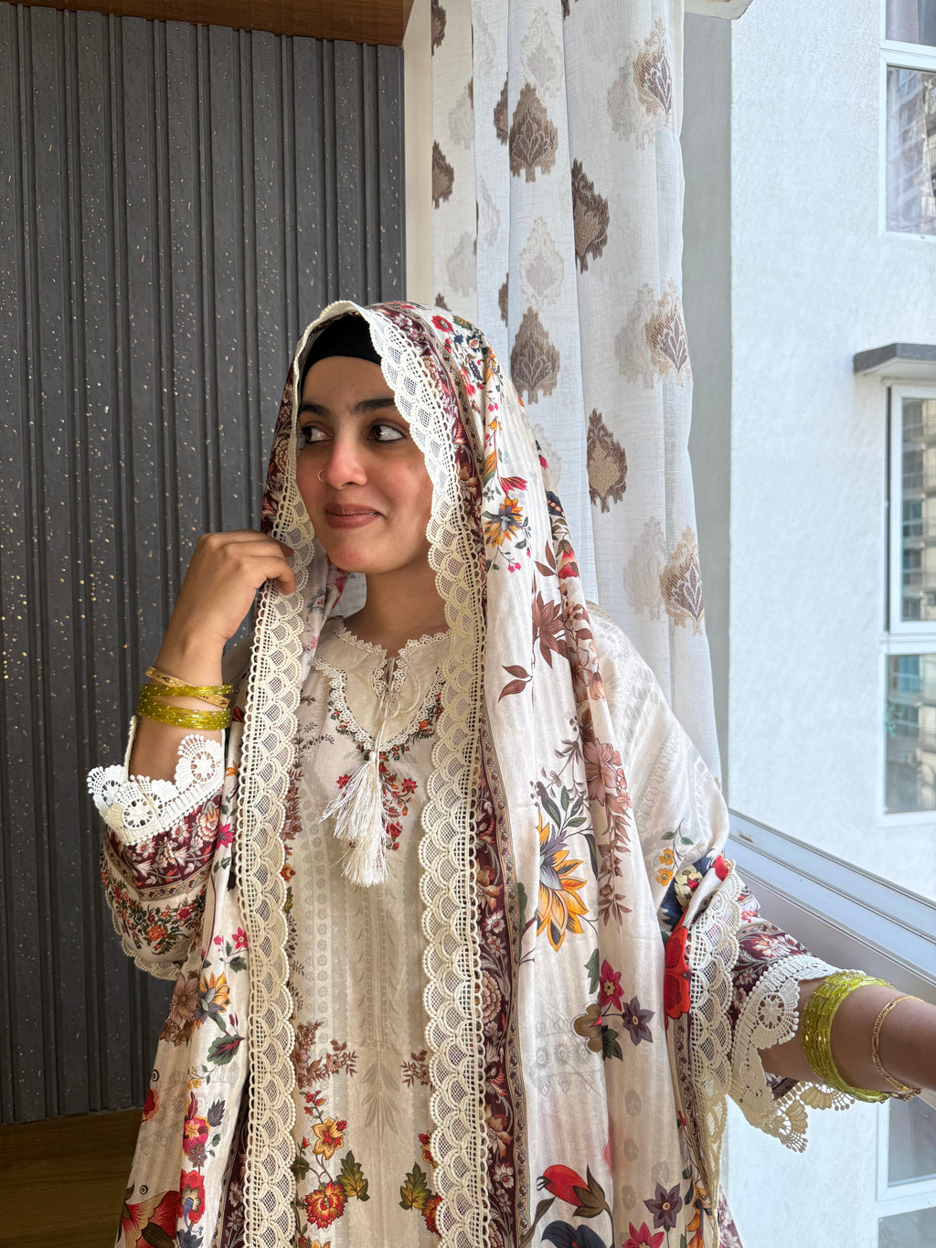 Maliha kashaf  Pakistani suit