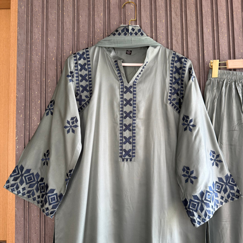 Azeqah sadaf palazzo set
