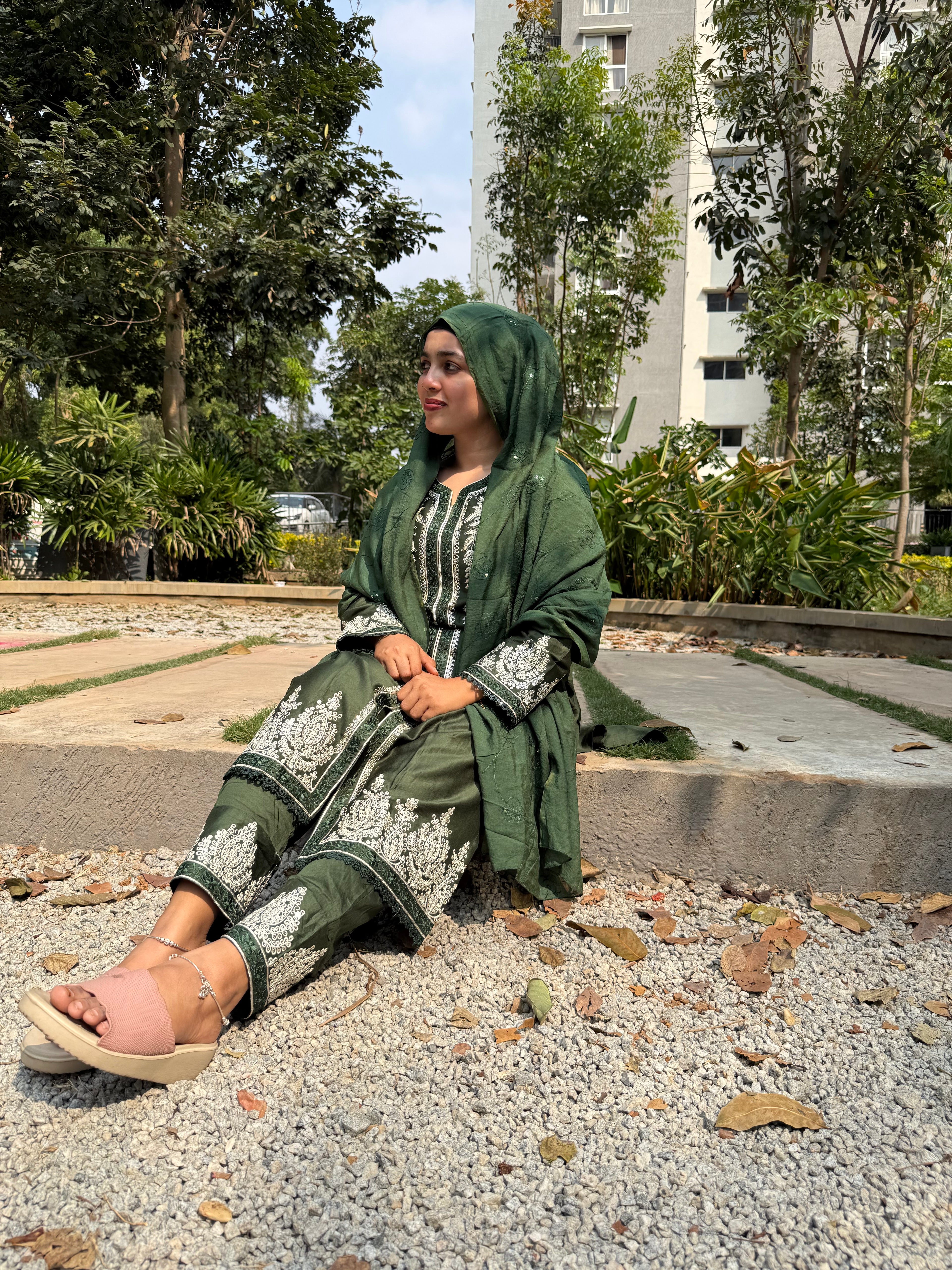 RÉHMAEL VÉRA – Signature Edit