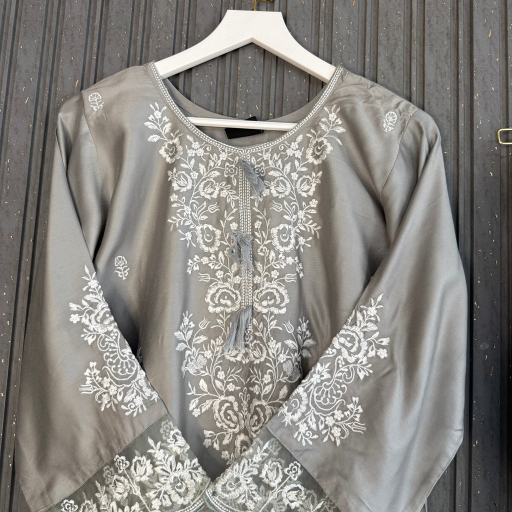 Jawahir Farshi salwar set