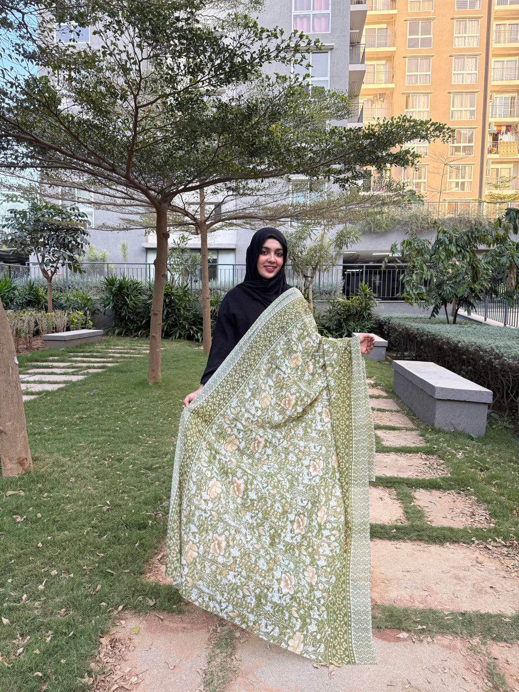 Razelyn Unstitched Cotton Suit Set