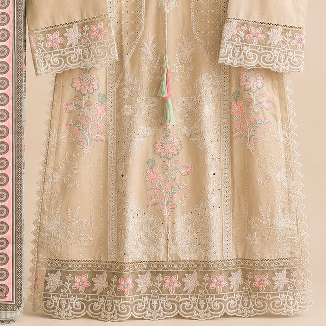 Hajira zawar Pakistani luxe