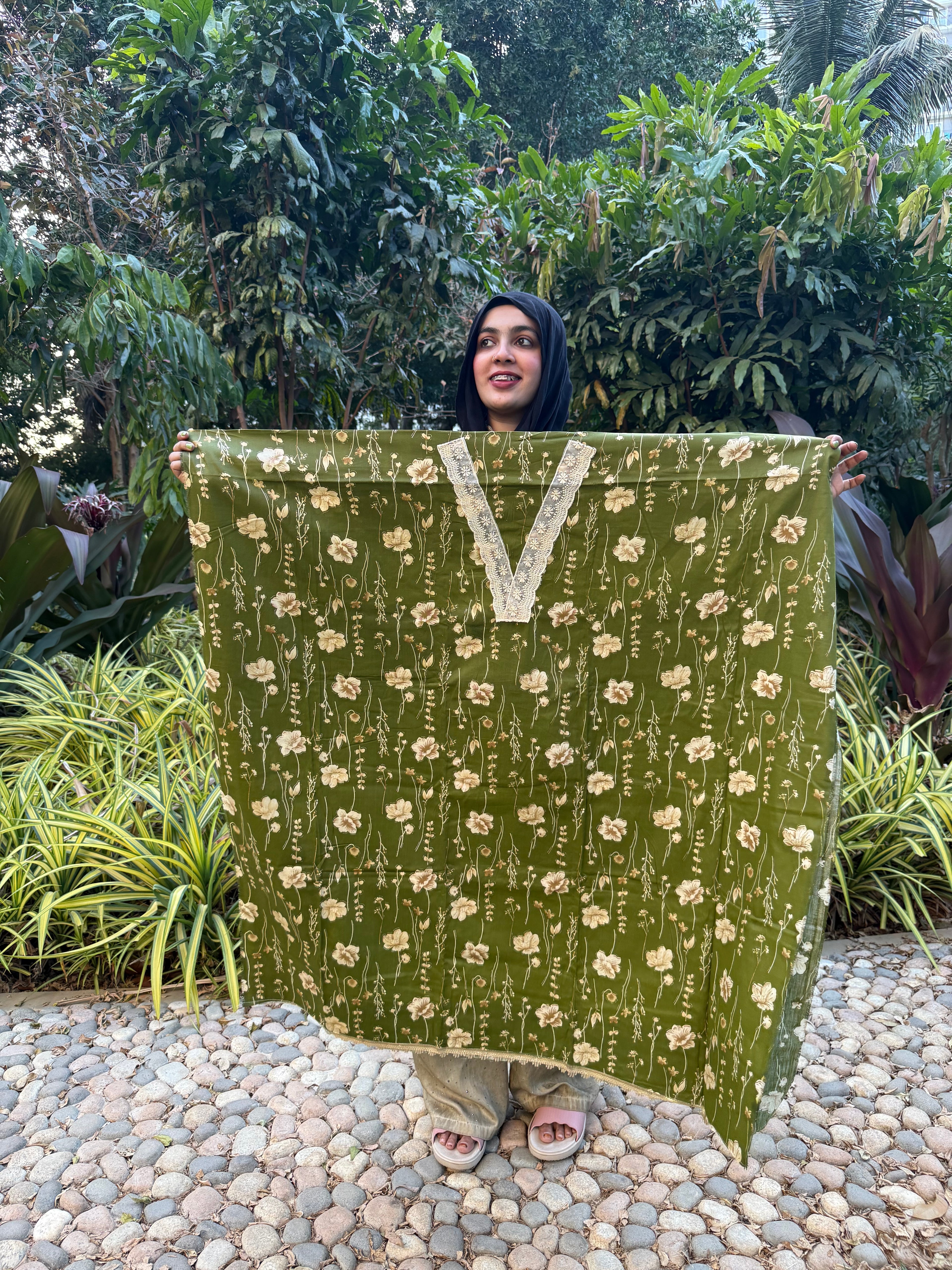 Razelyn Unstitched Cotton Suit Set