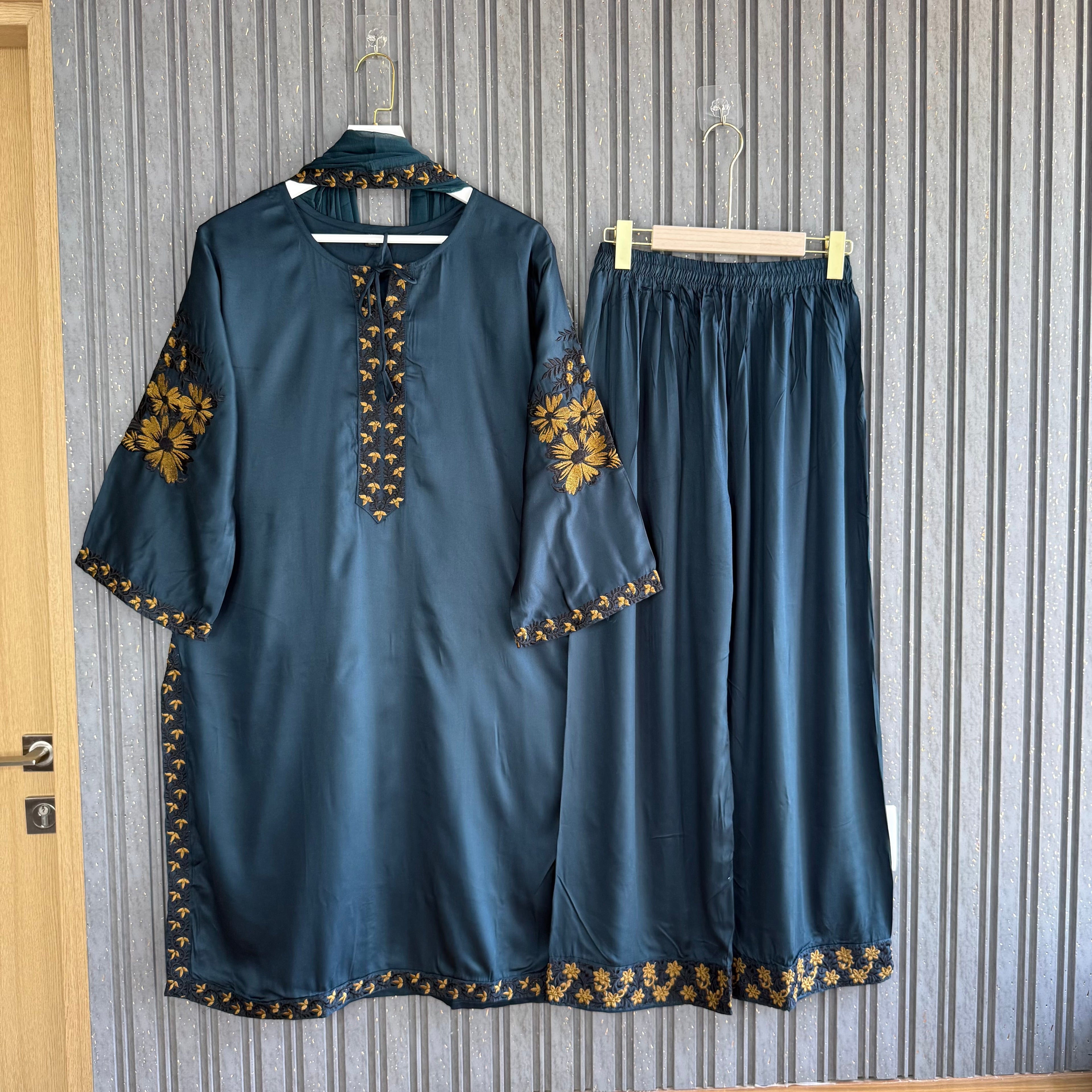 Areezay Reem palazzo set