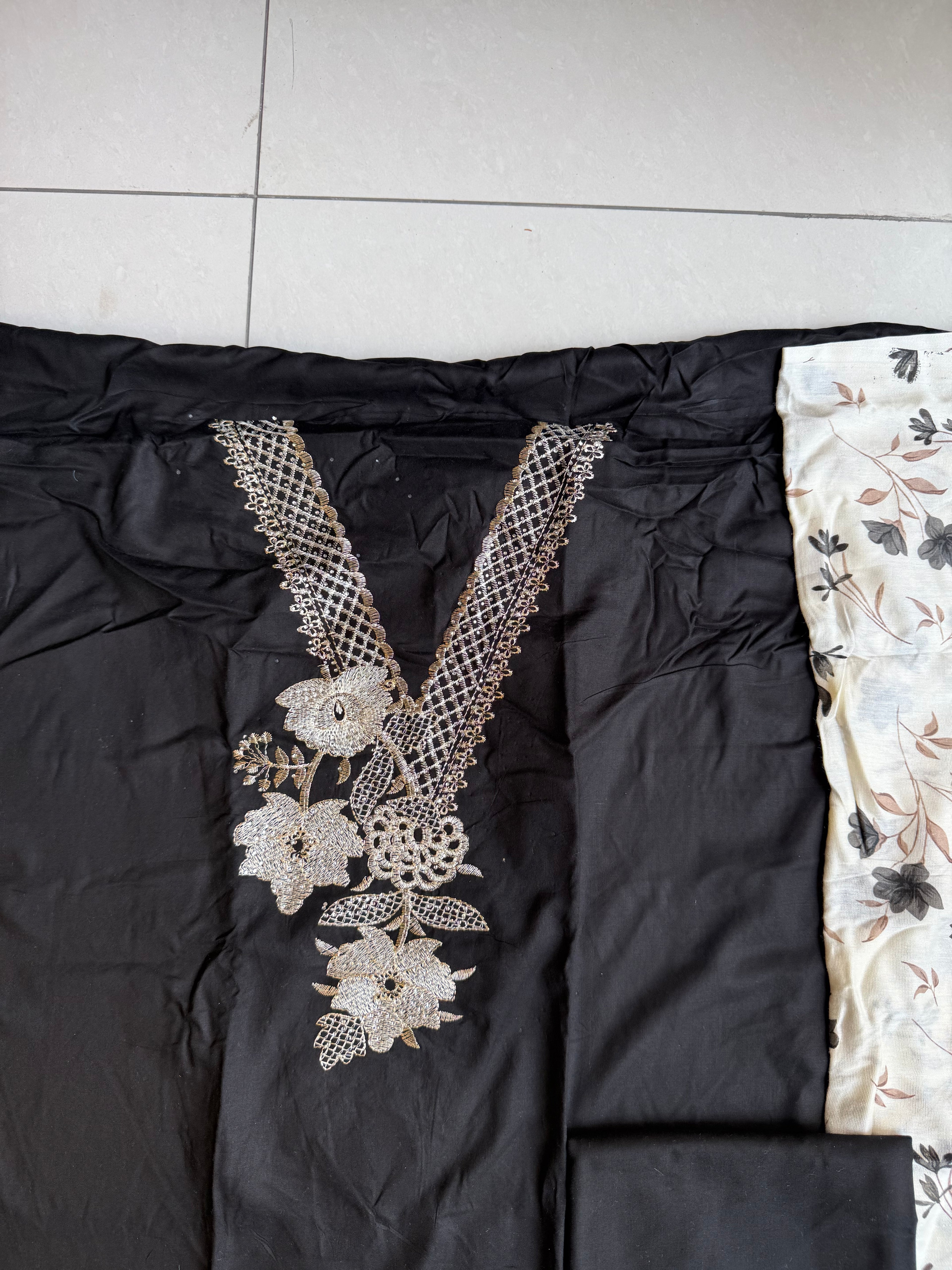 Sanam Unstitched suit