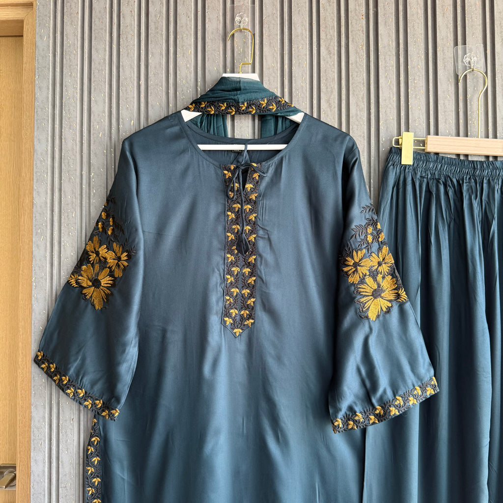 Areezay Reem palazzo set