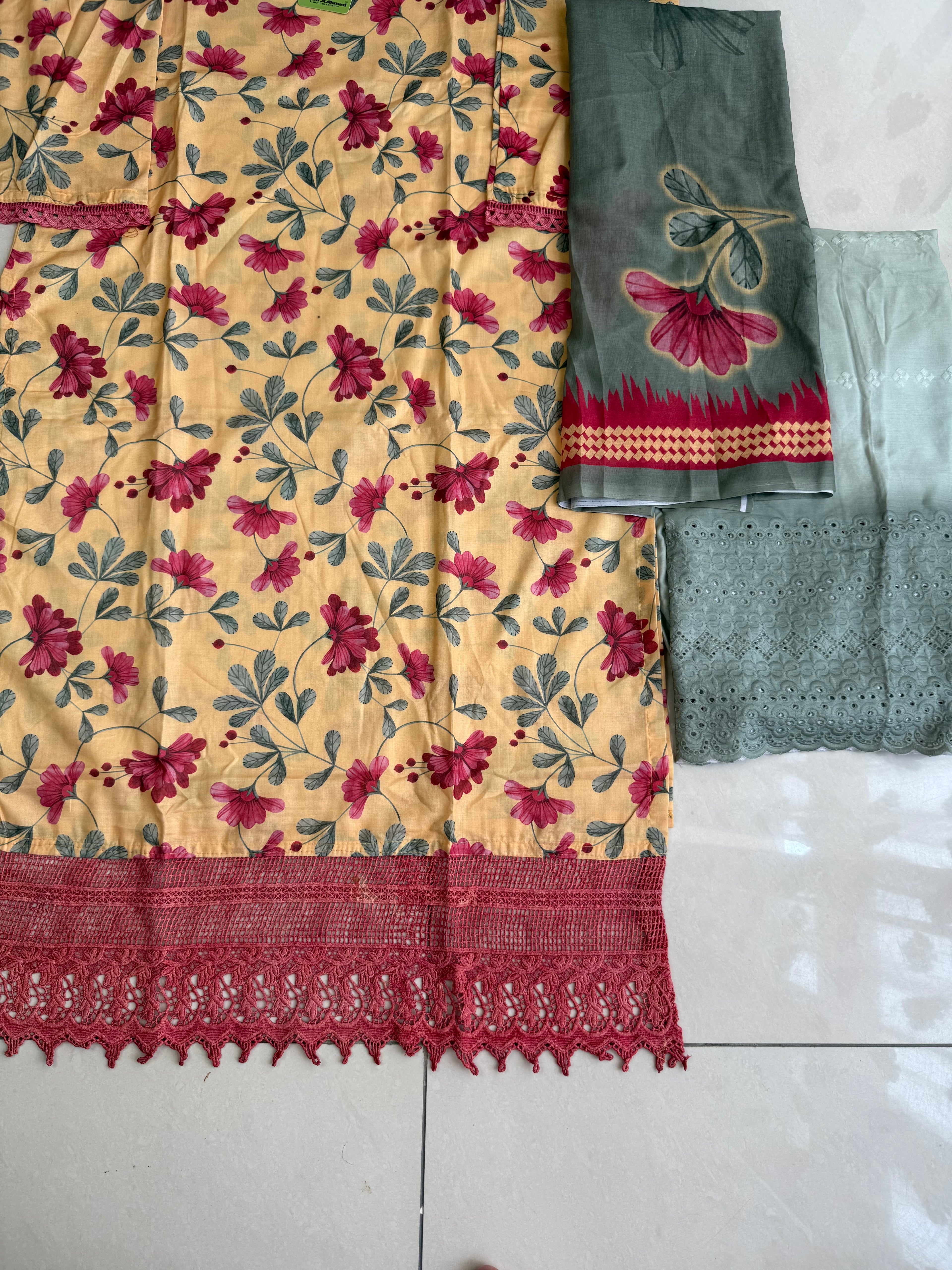 Mal Cotton Pakistani Suit