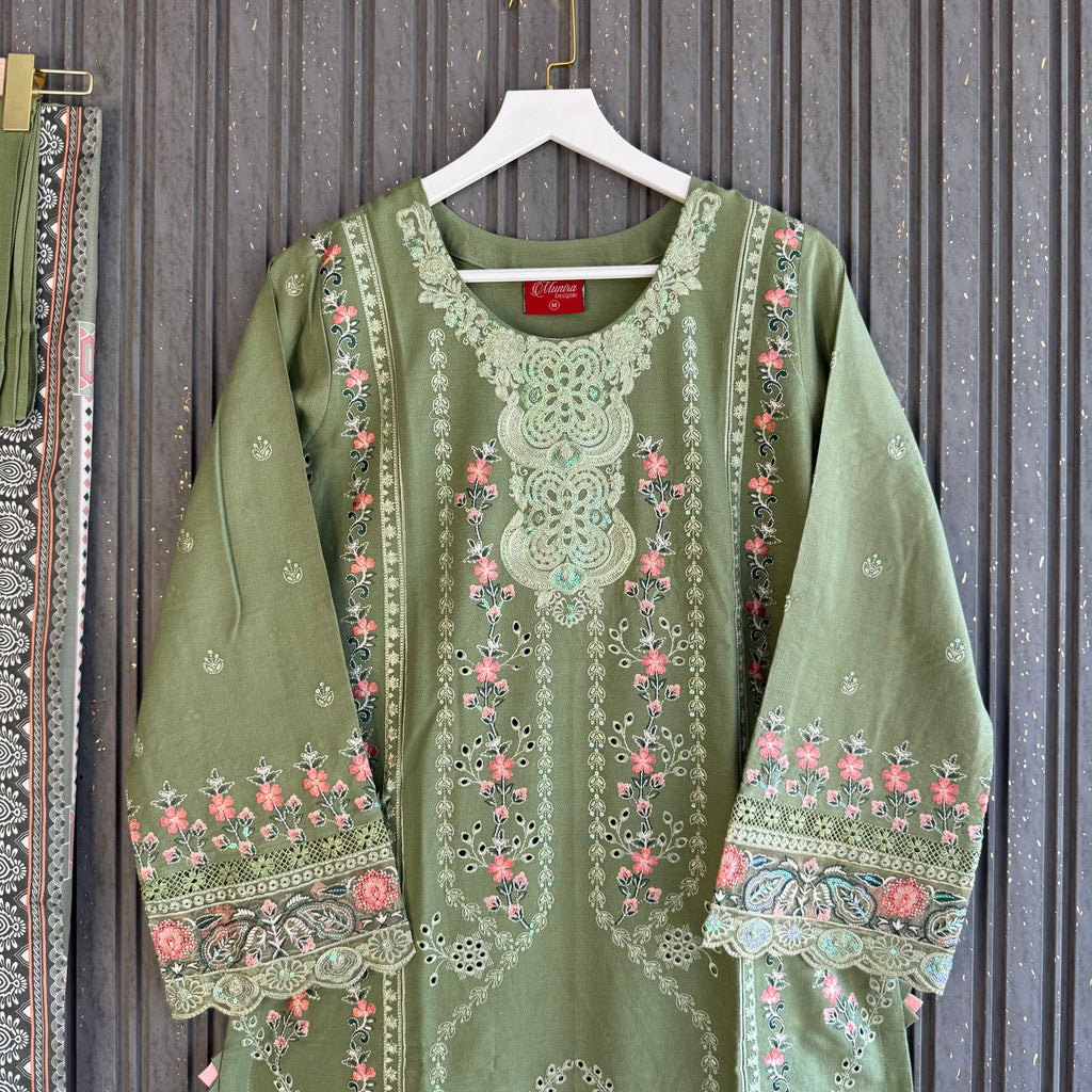 Shehwar green Pakistani suit