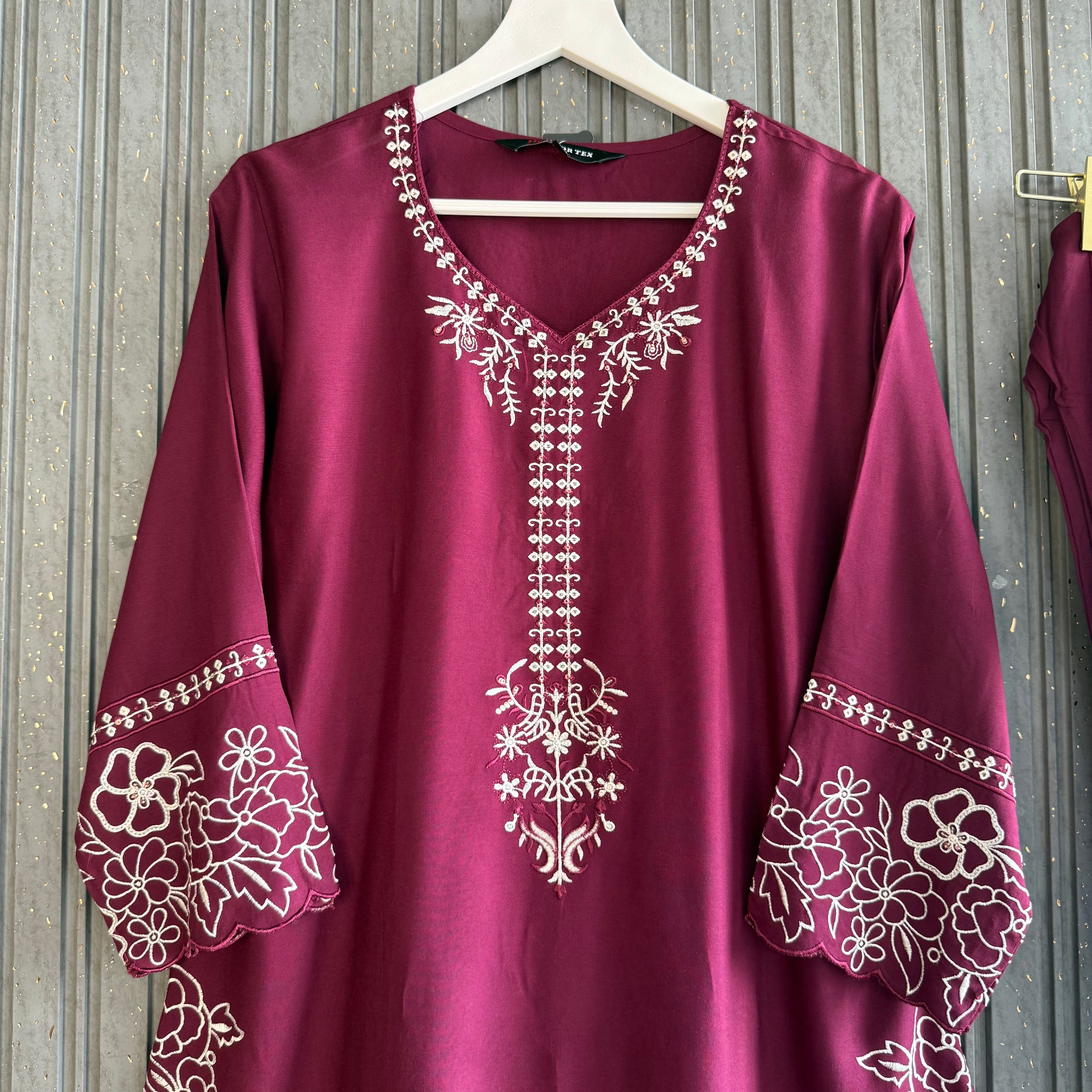 Tara berry Pakistani suit