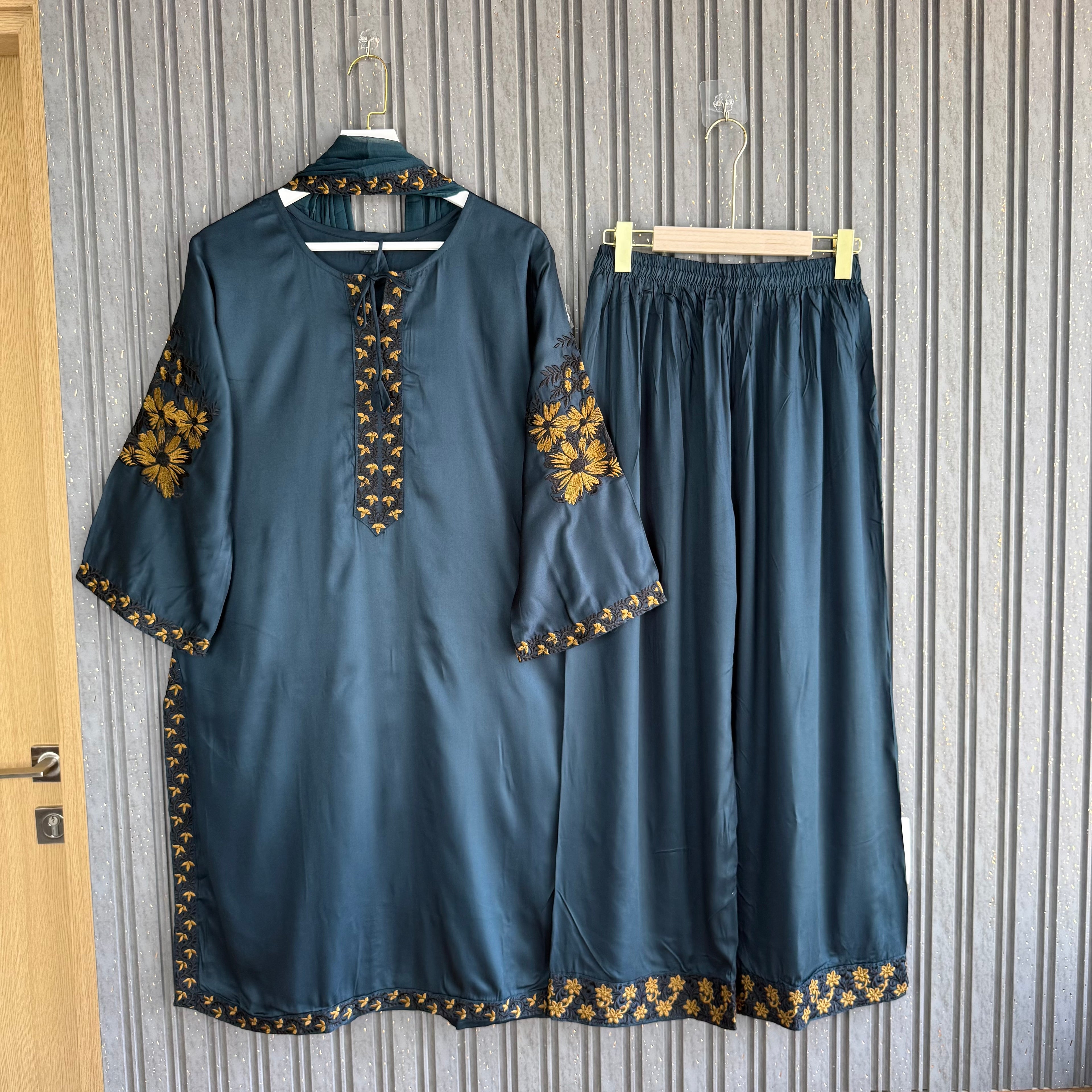 Areezay Reem palazzo set