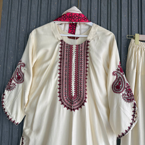 Bushra Noor Farshi co ord set