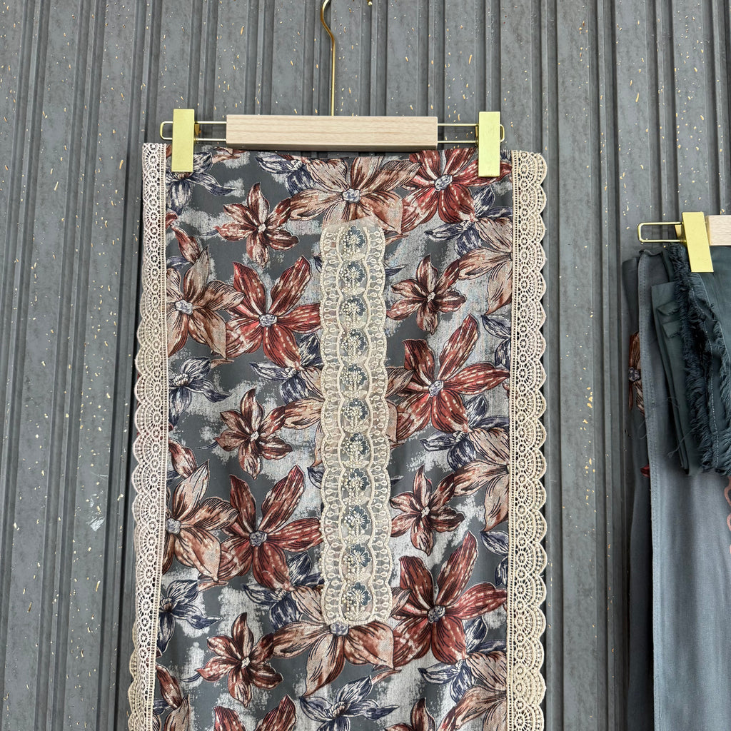 Sonia Mishal unstitched suit