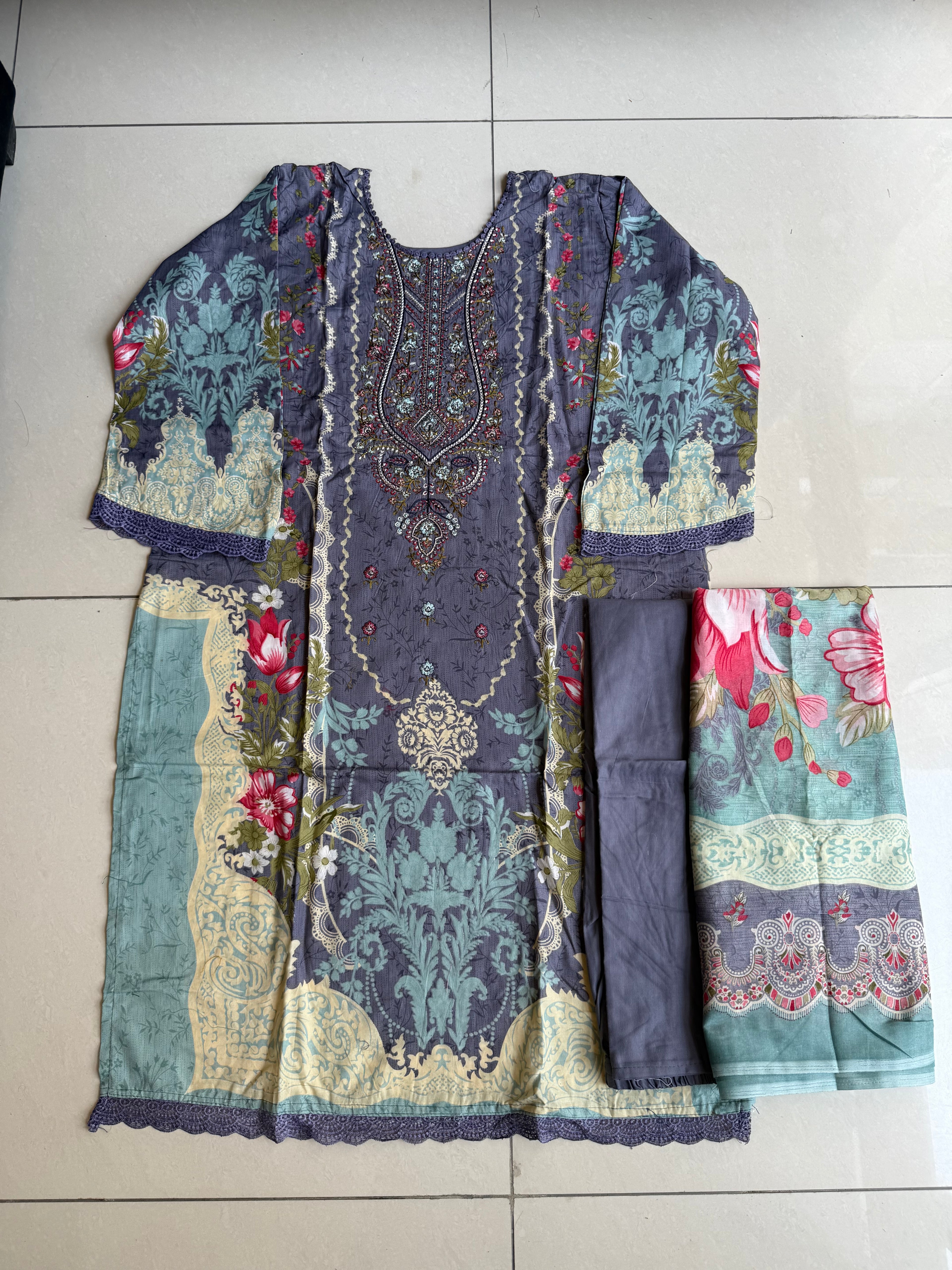Pakistani cotton lawn suit in 3Xl