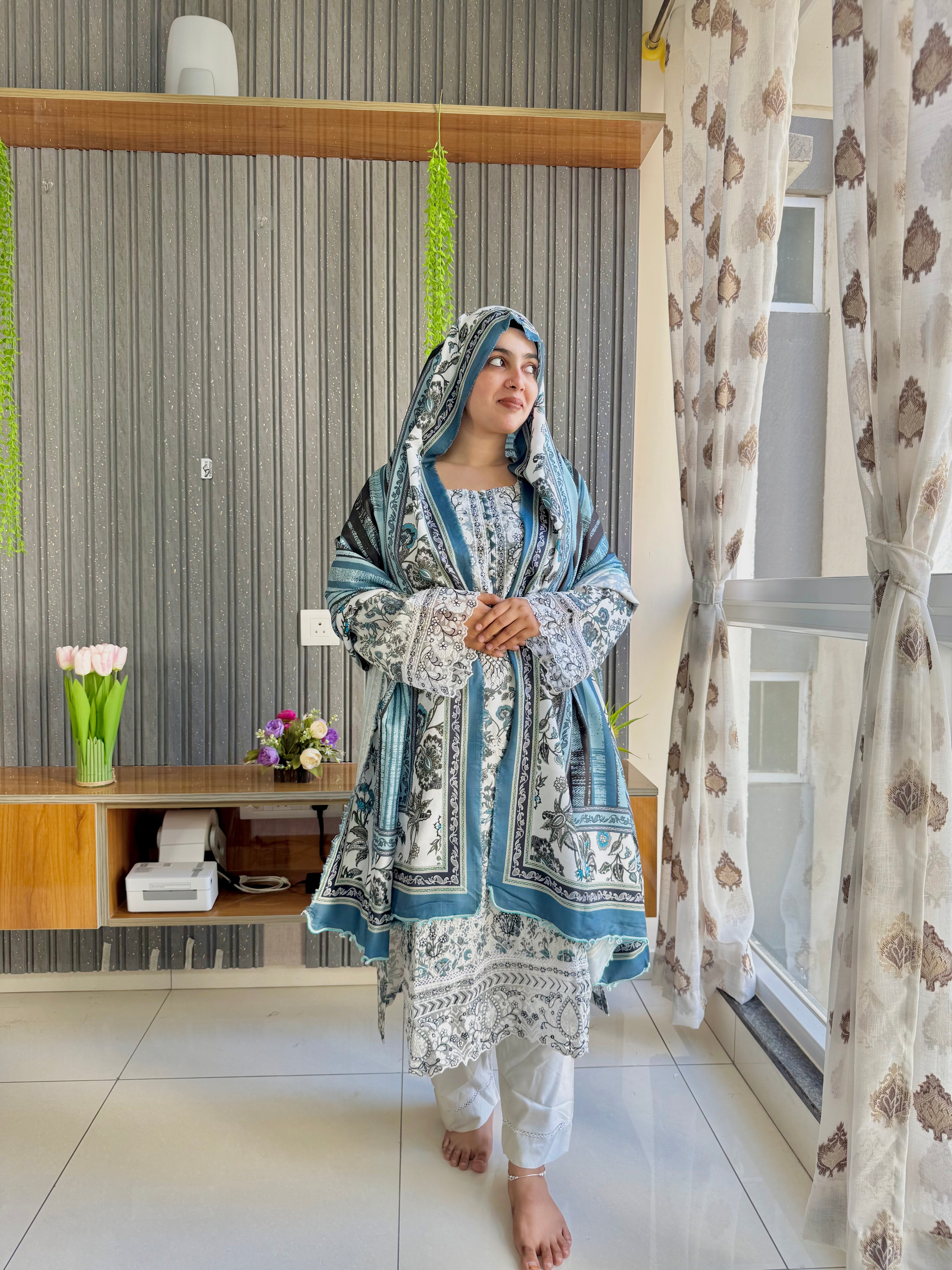 Anam Pakistani suit