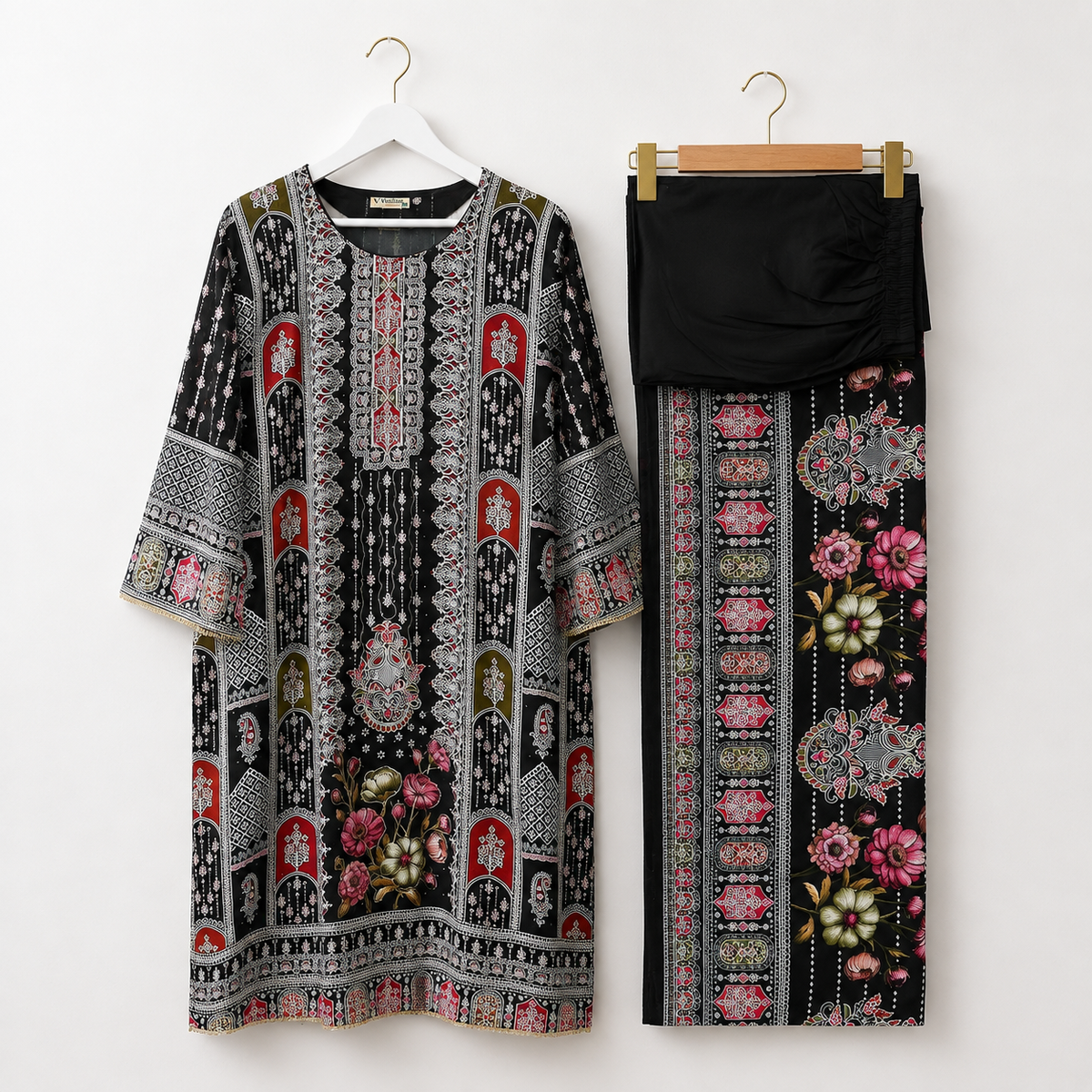 Nawal Saeed Pakistani rayon suit