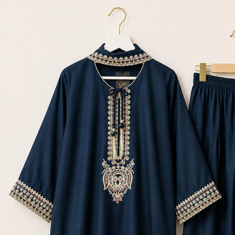 Dabish Farshi suit