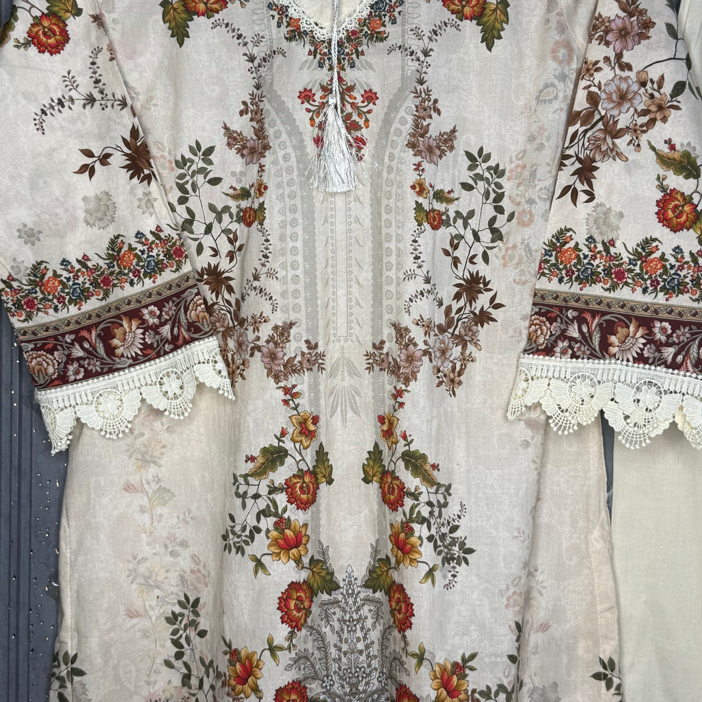 Maliha kashaf  Pakistani suit