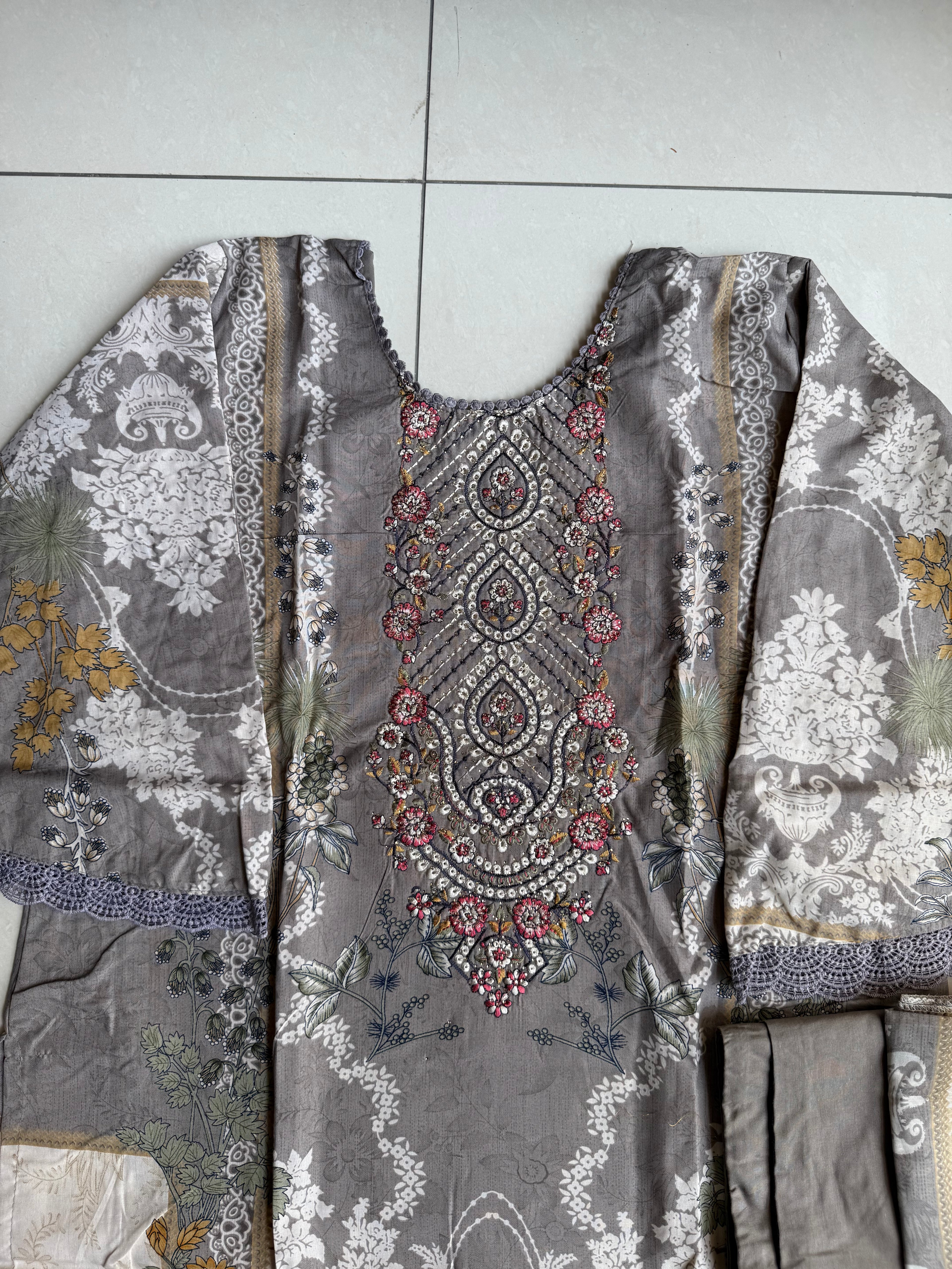 Pakistani cotton lawn suit