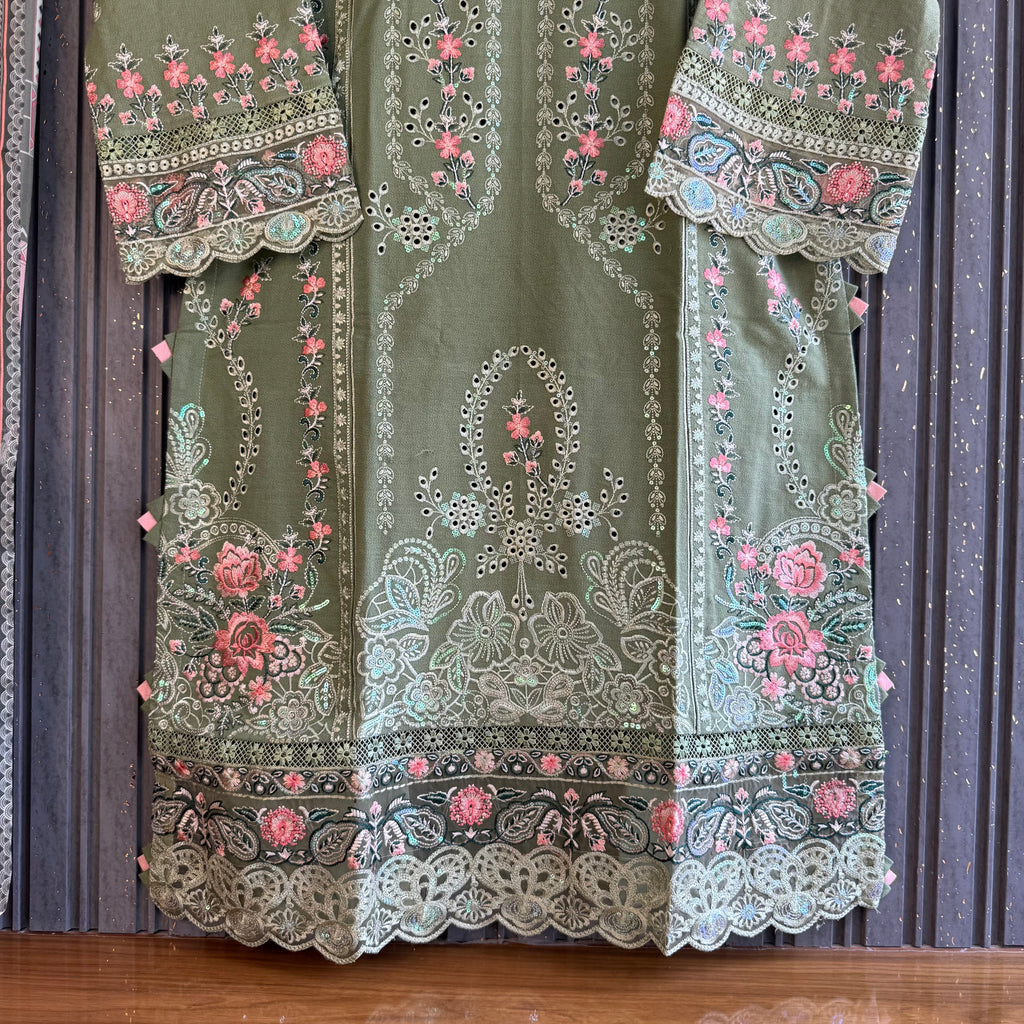 Shehwar green Pakistani suit
