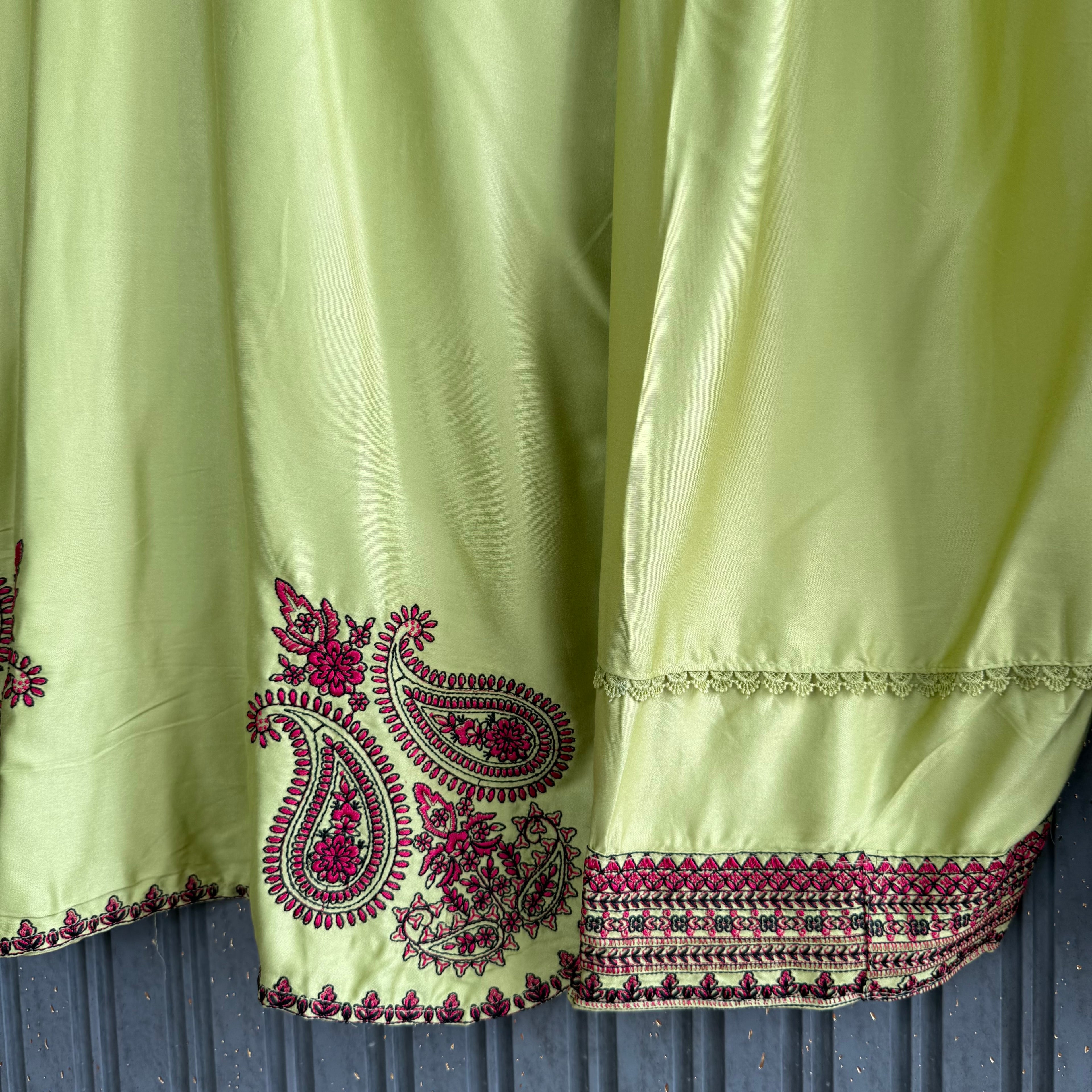 Javeria saud Farshi co ord set