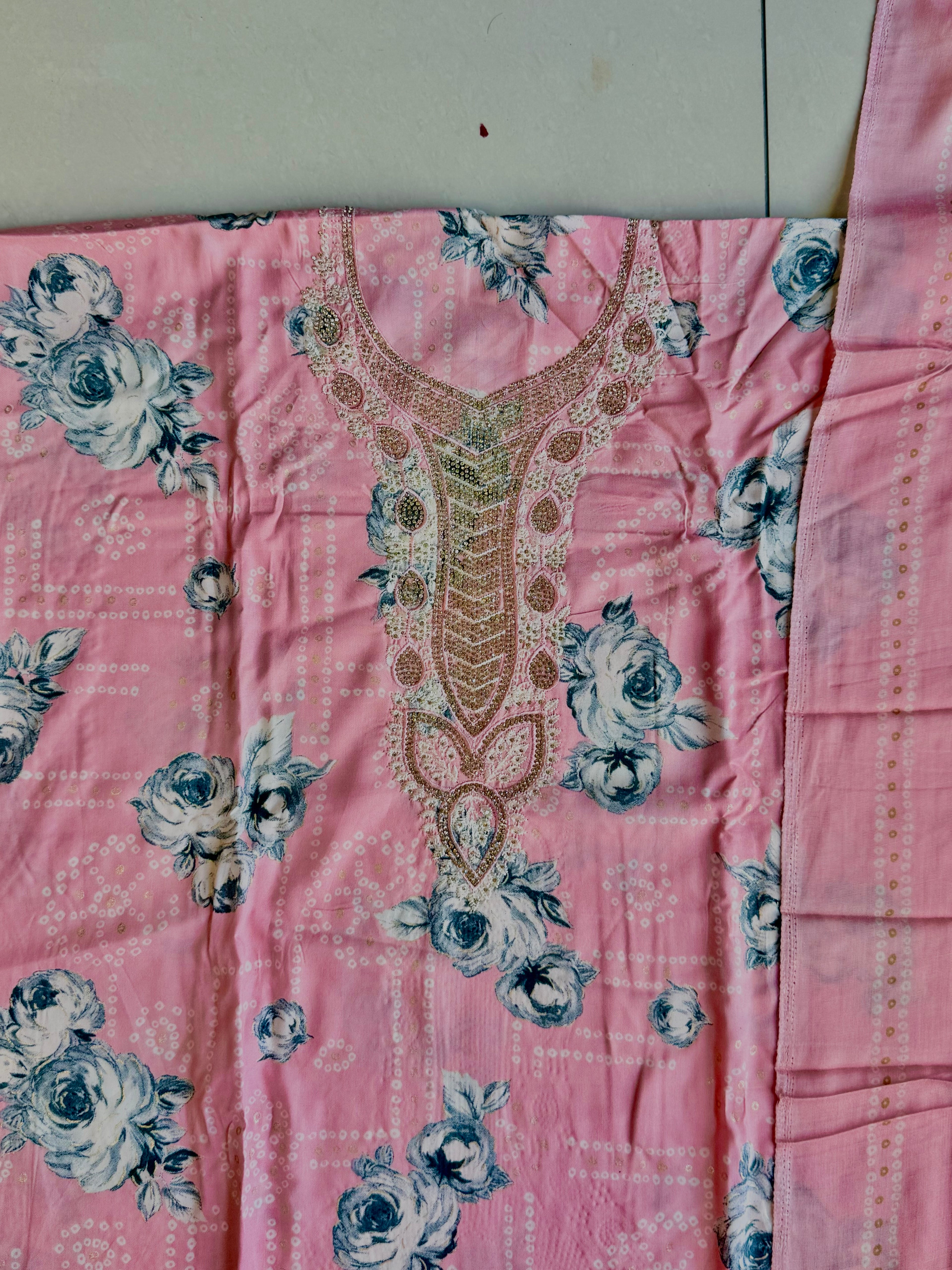 Hureyla soft unstitched suit