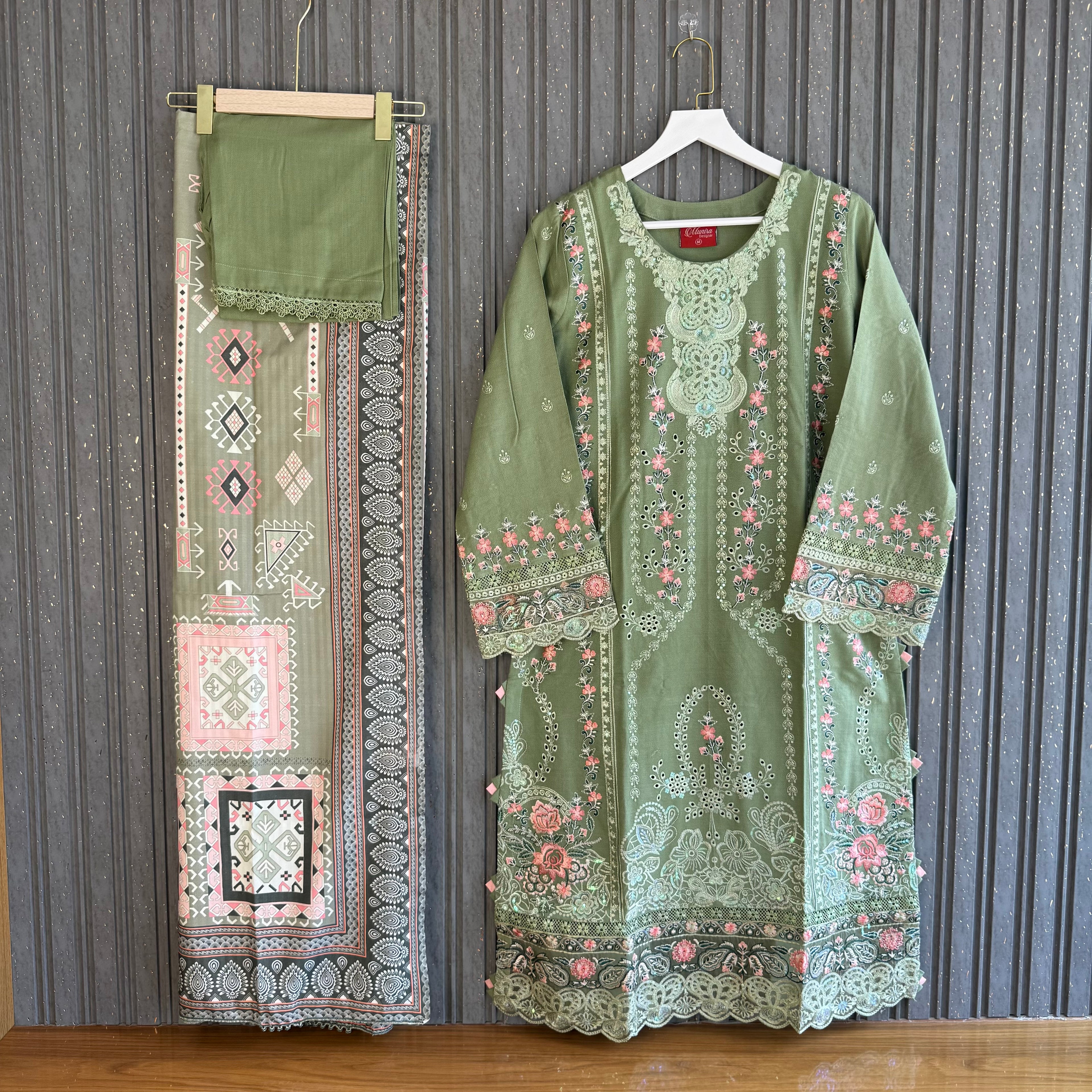 Shehwar green Pakistani suit