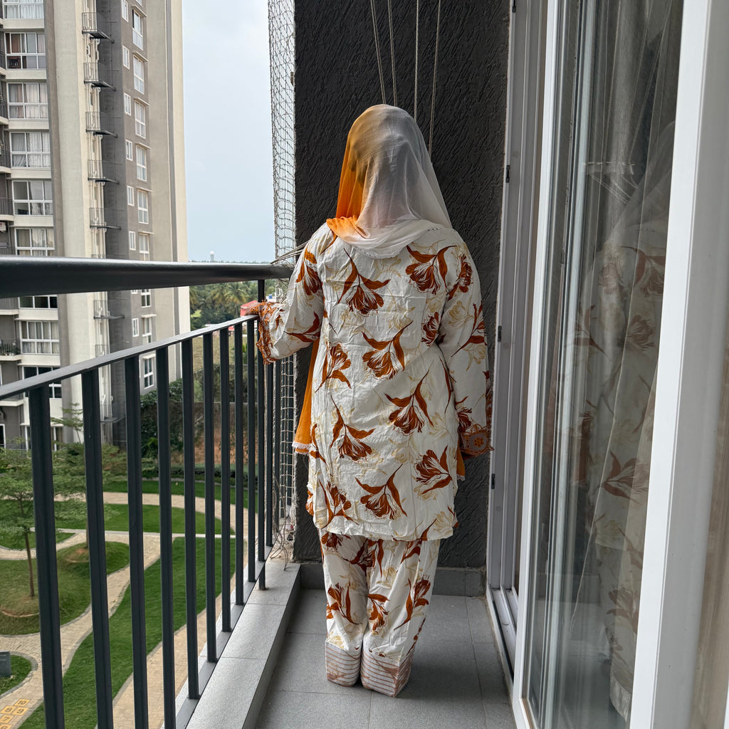 Miral Short Pakistani suit