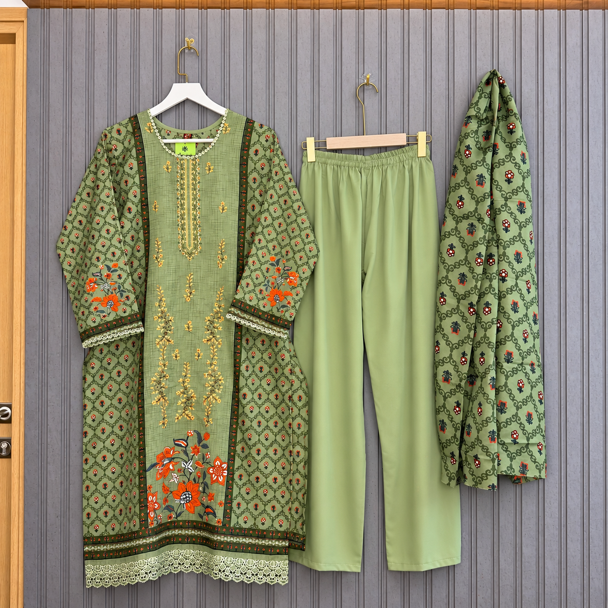 Bayat Pakistani cotton lawn suit