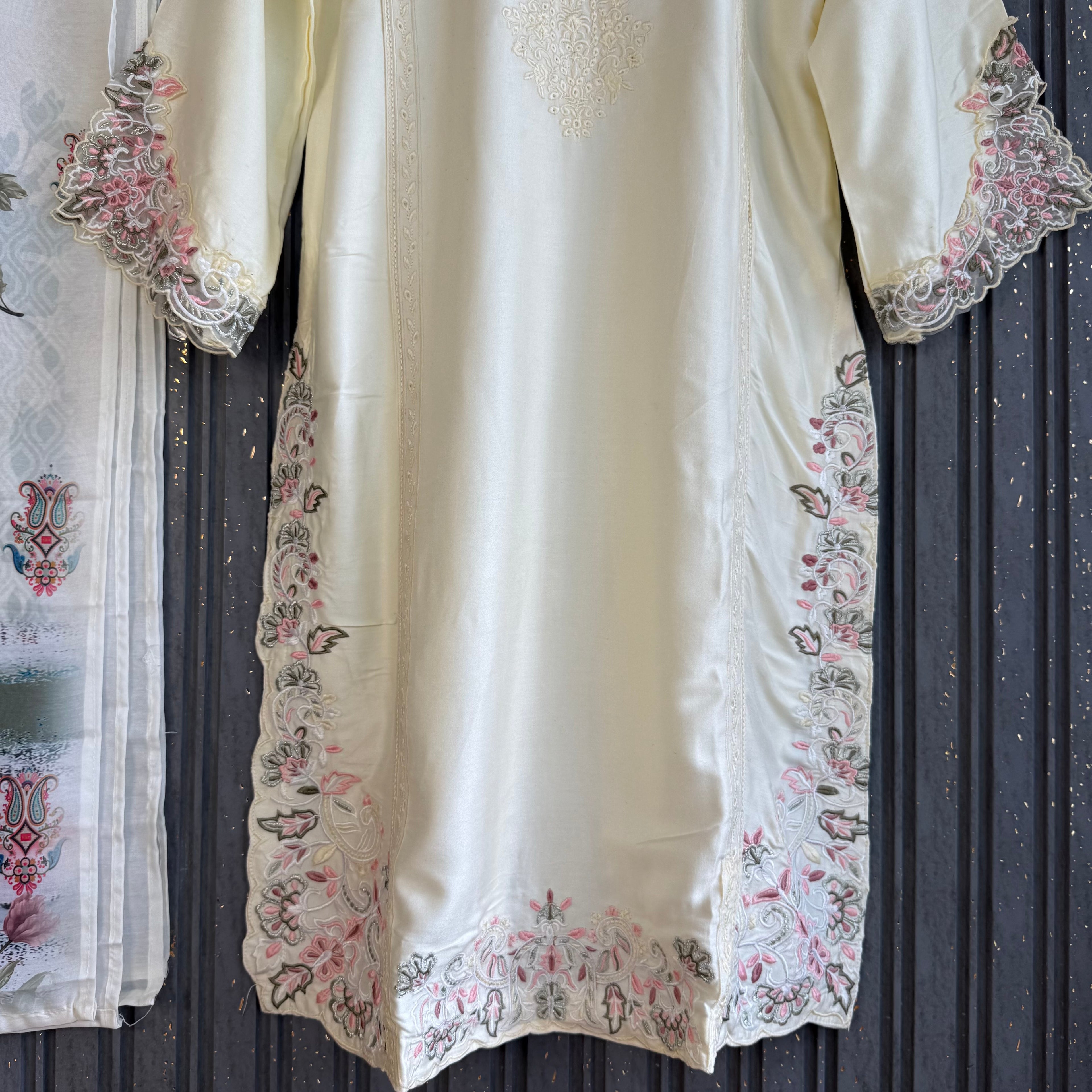 Sajjal Ali Pakistani rayon suit