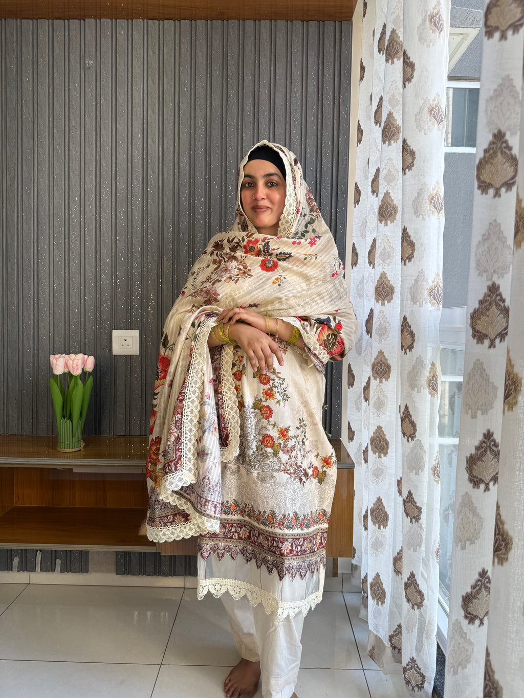 Maliha kashaf  Pakistani suit