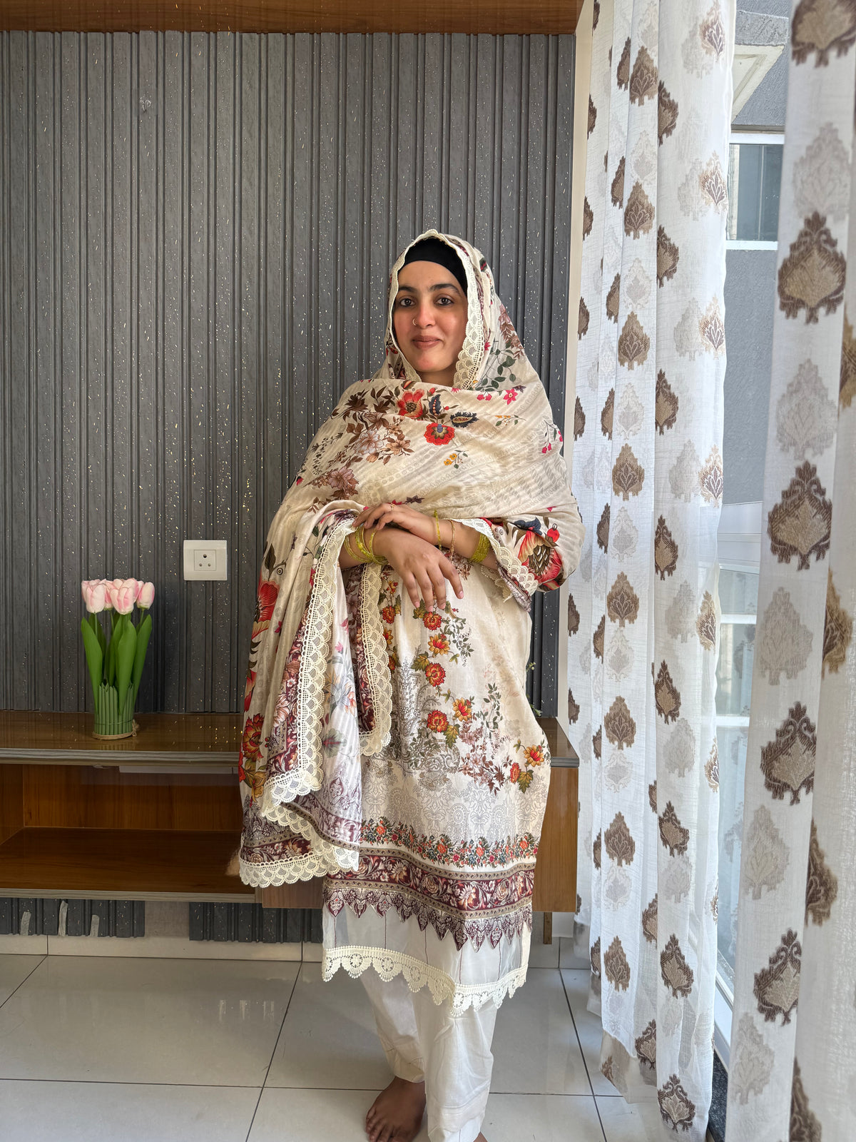Maliha kashaf  Pakistani suit