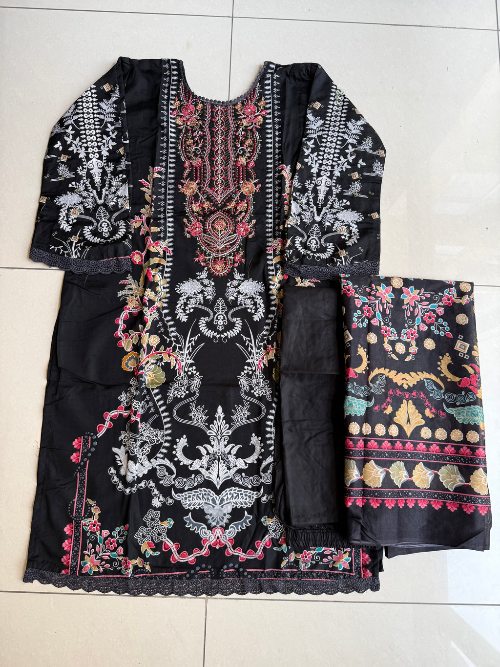 Pakistani cotton lawn suit