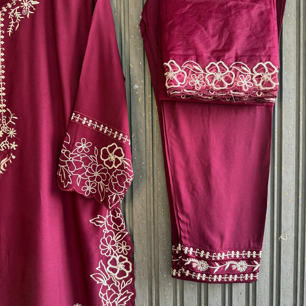 Tara berry Pakistani suit
