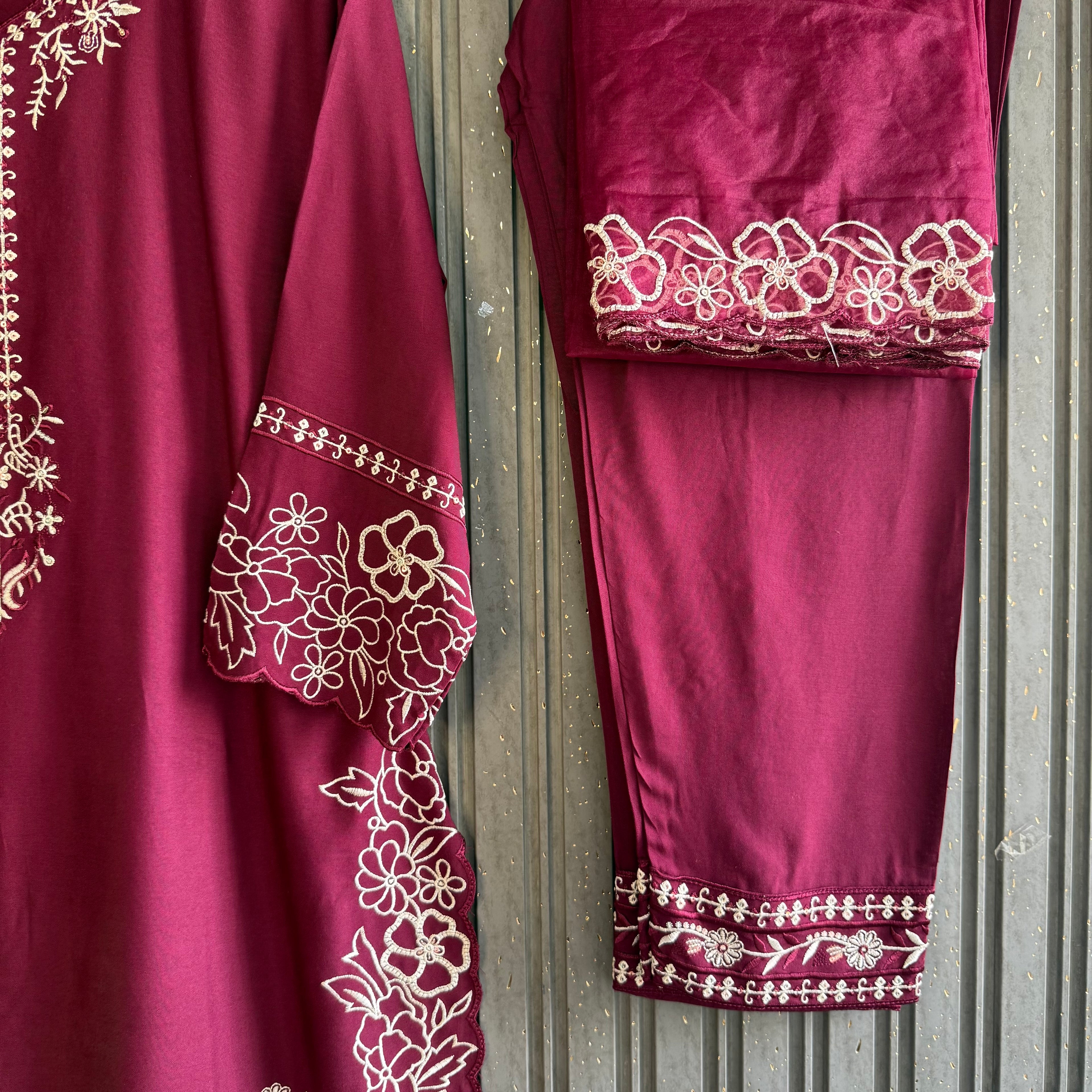 Tara berry Pakistani suit