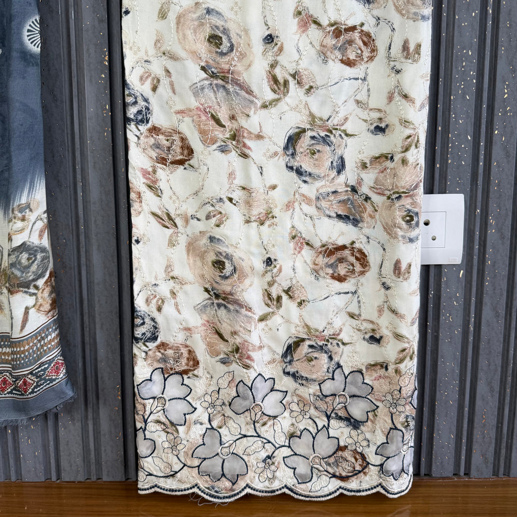 Mausami unstitched suit