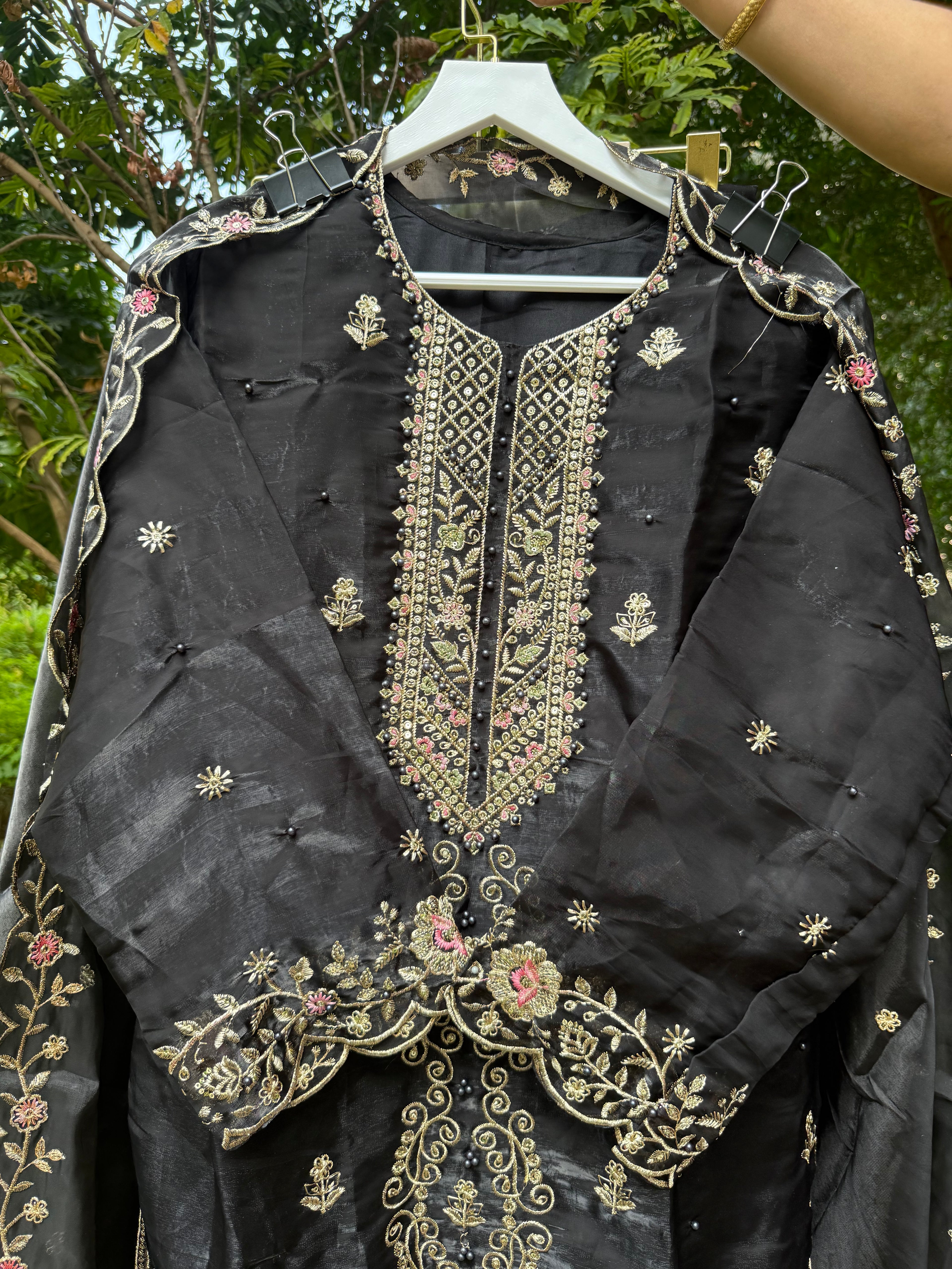 Serinique Eid outfits