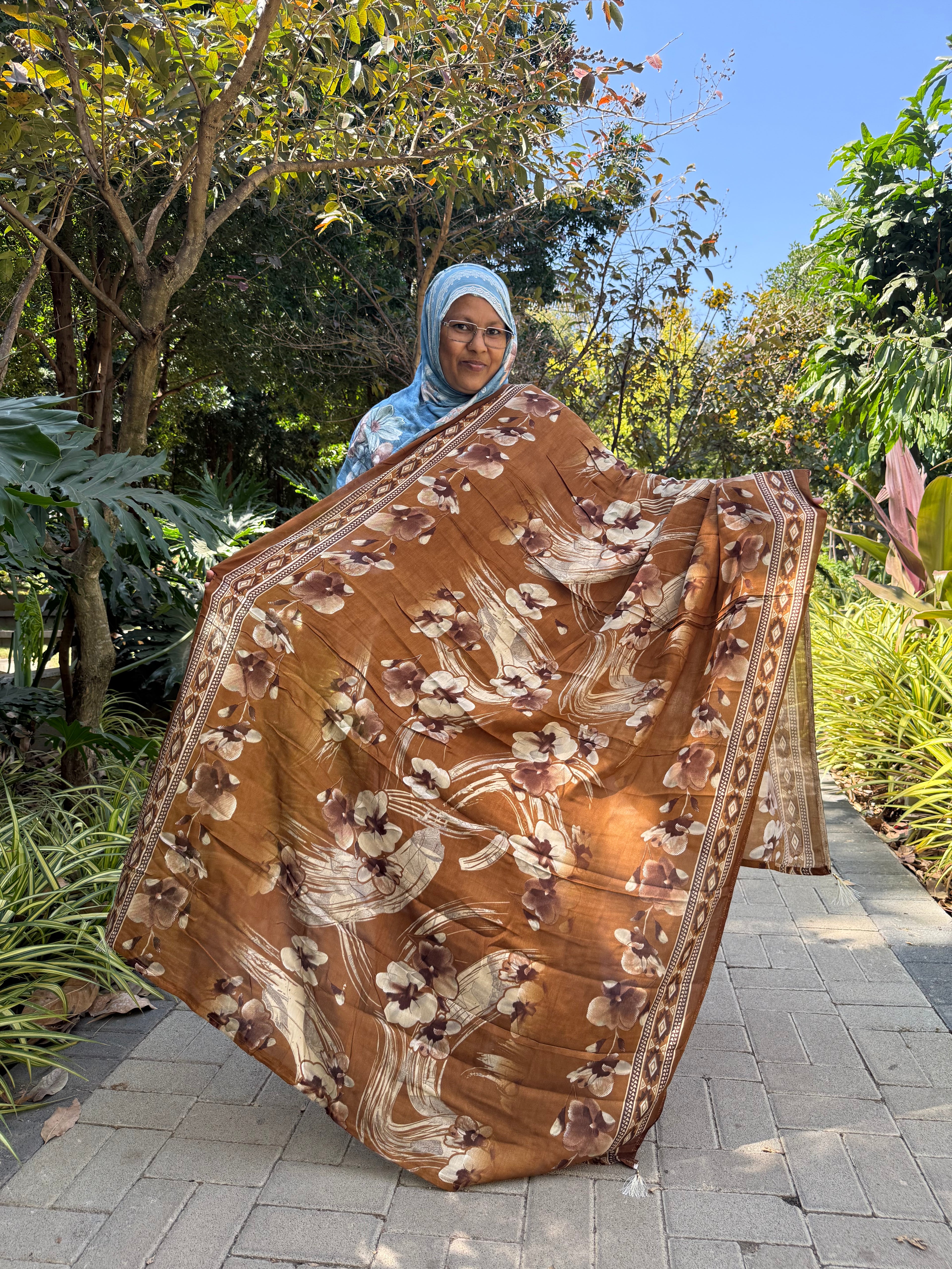 Mehrzaad Royale – Unstitched Ramzan Dress