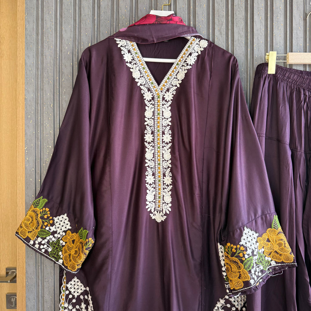 Kaiza fehri Farshi Salwar suit