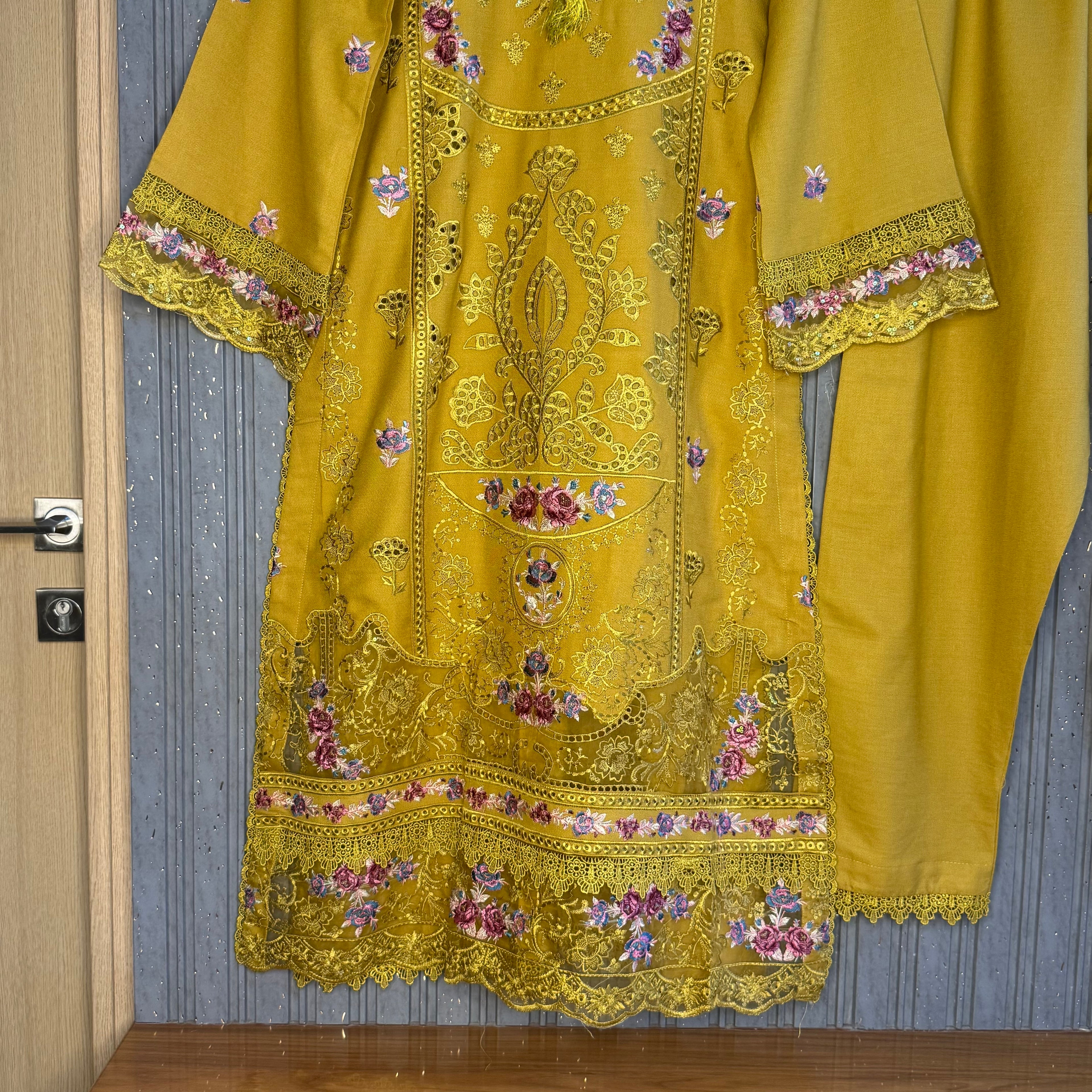 Siddiqua Noman Pakistani luxe