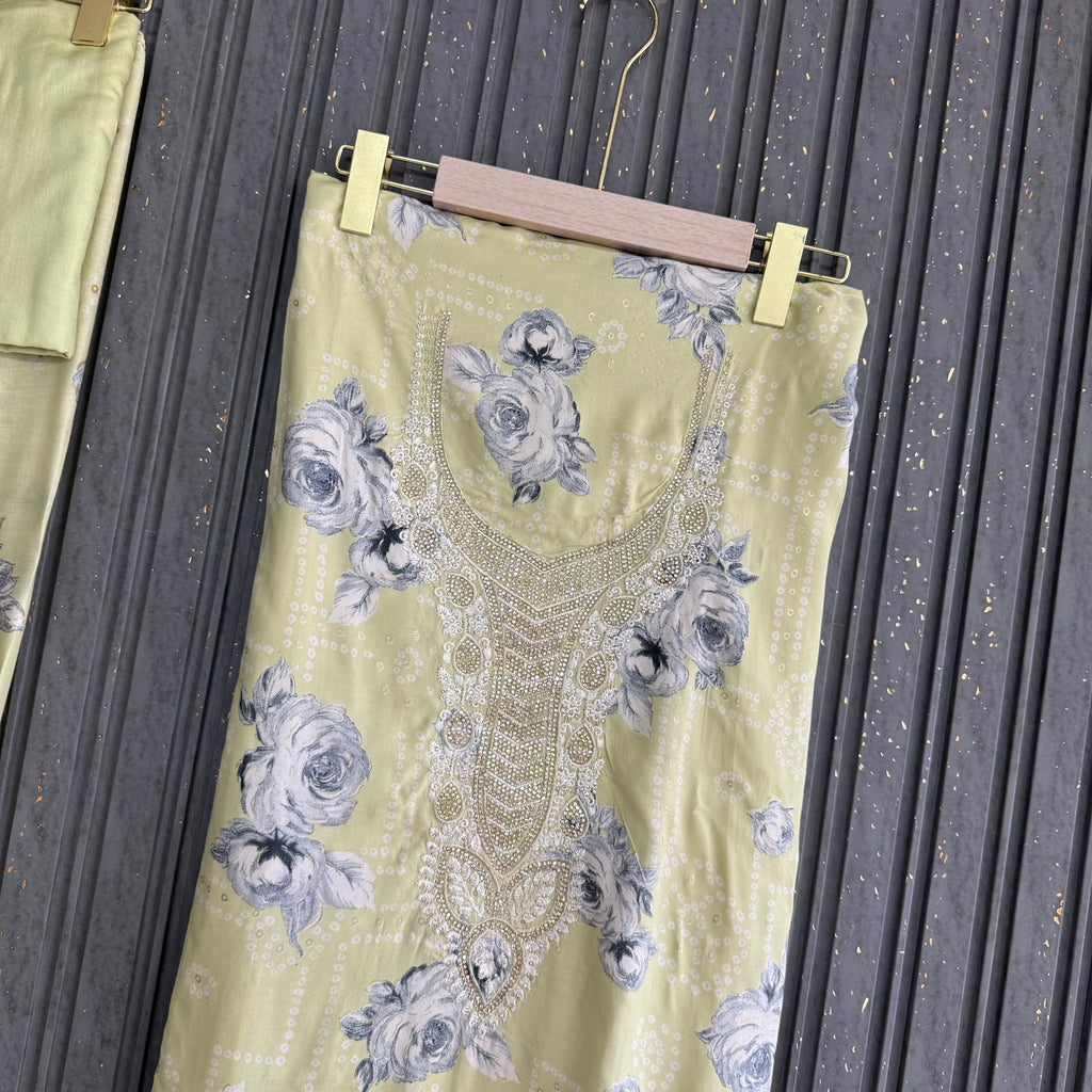 Aliha Kareem unstitched suit