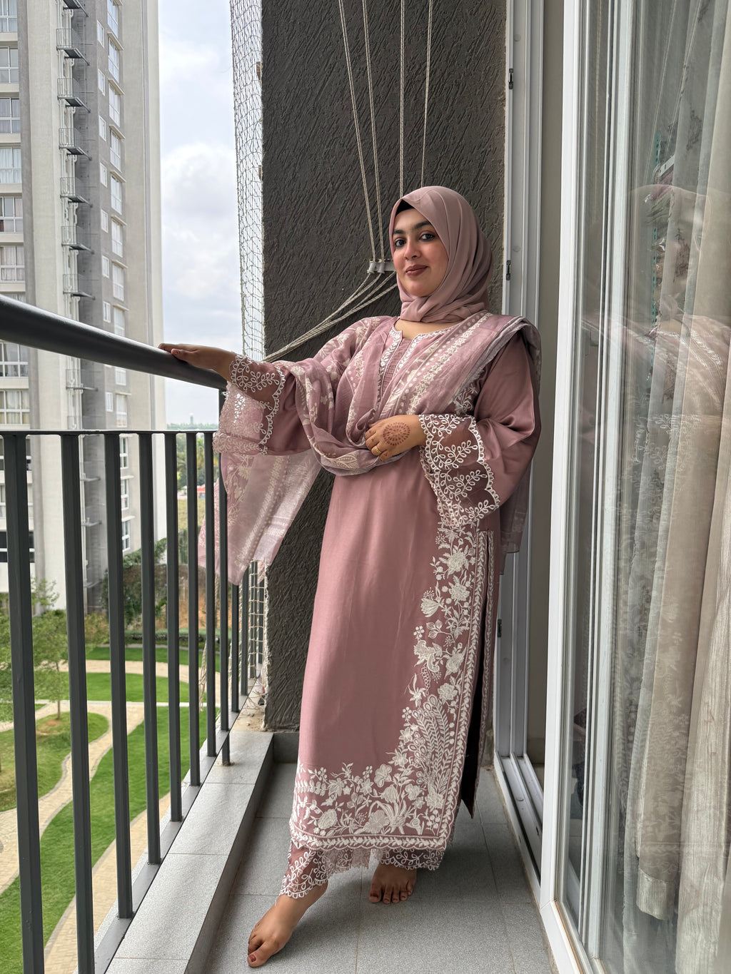 Mauve soft Rayon Burj khalifa Suit