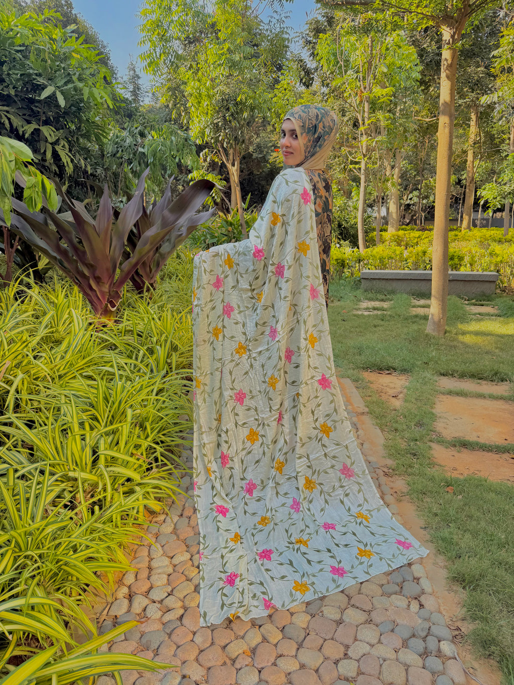 Rimshaara Premium Rayon Unstitched Suit