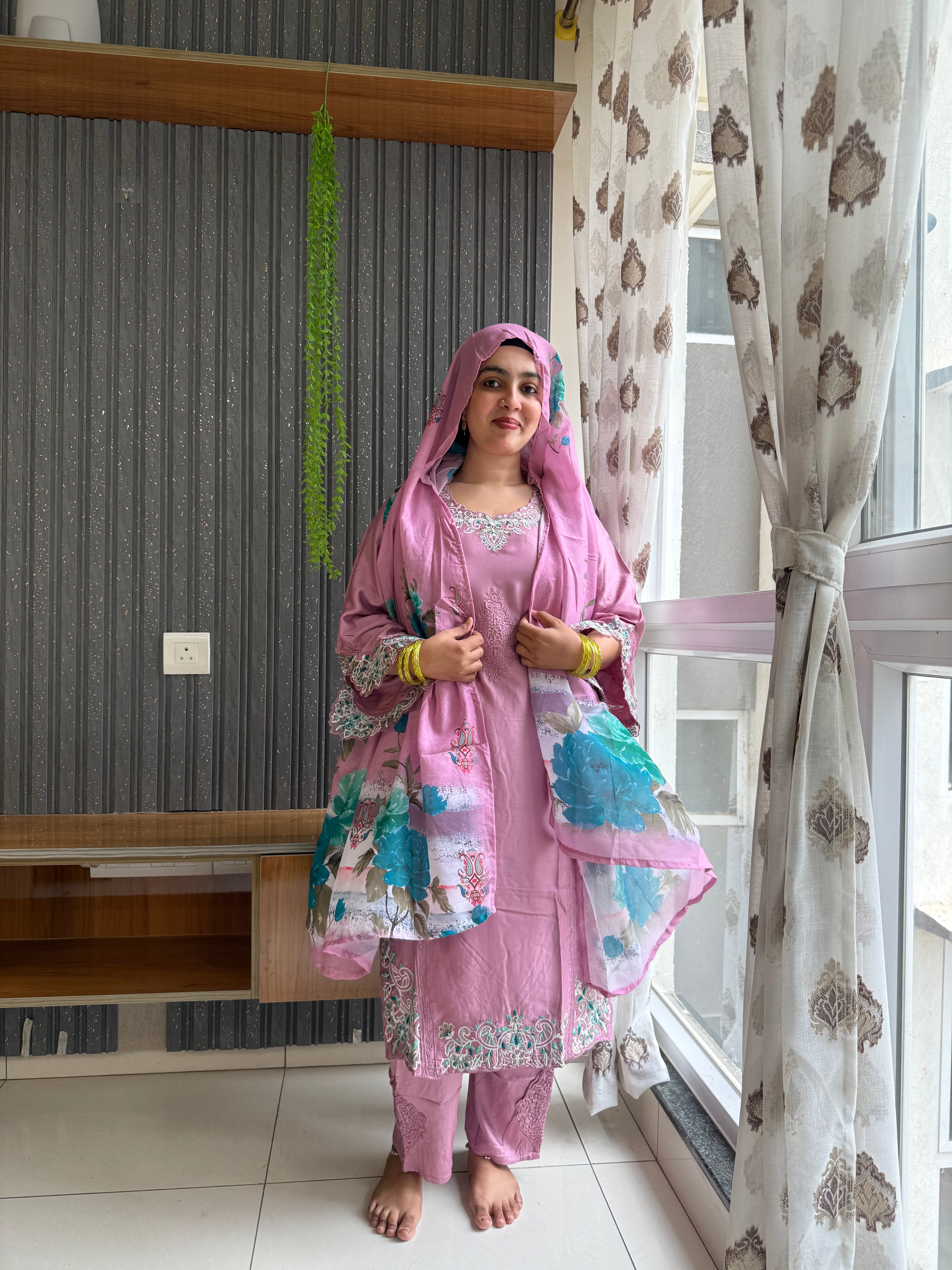 Sanwariya Pakistani suit