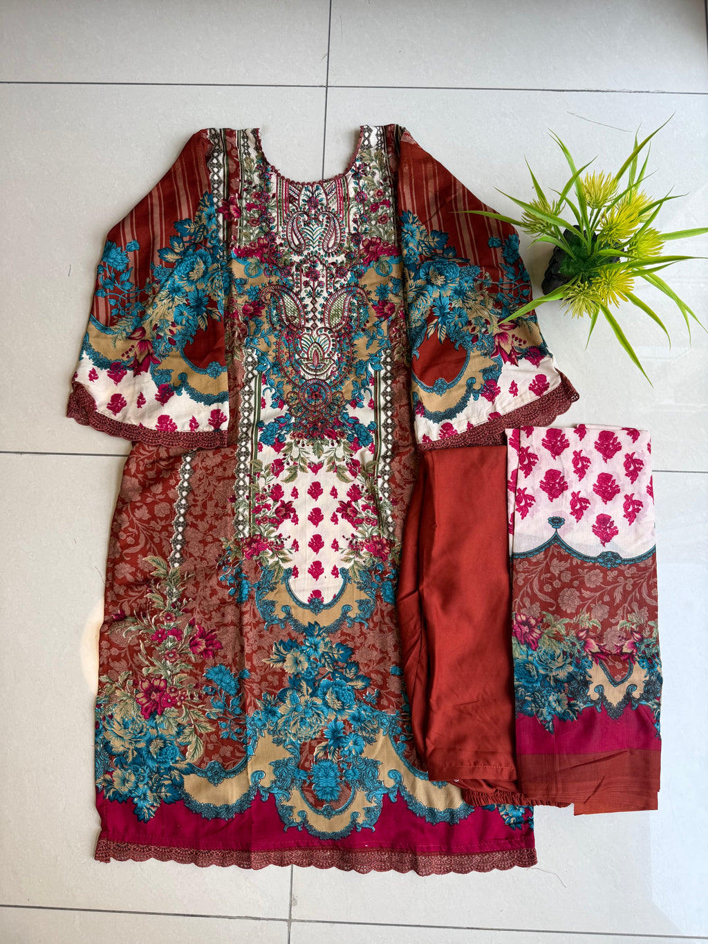 Pakistani Lawn Suit Rayon