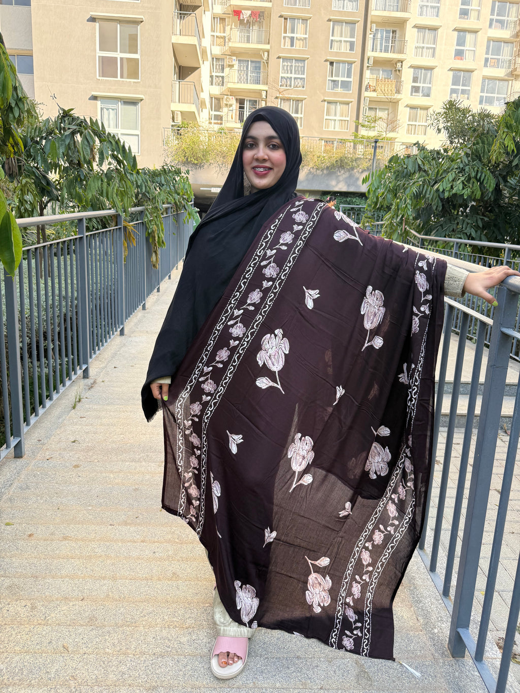 Zanash Aura – Premium Unstitched Suit